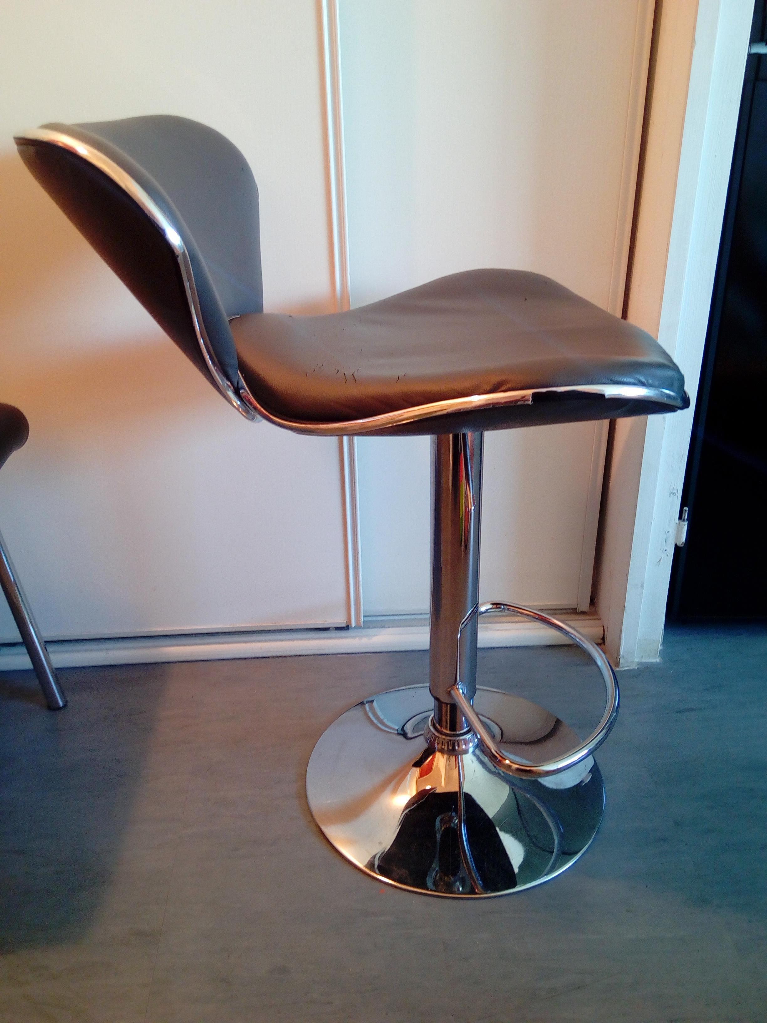 troc de troc tabouret de bar simili cuir noir et inox image 0