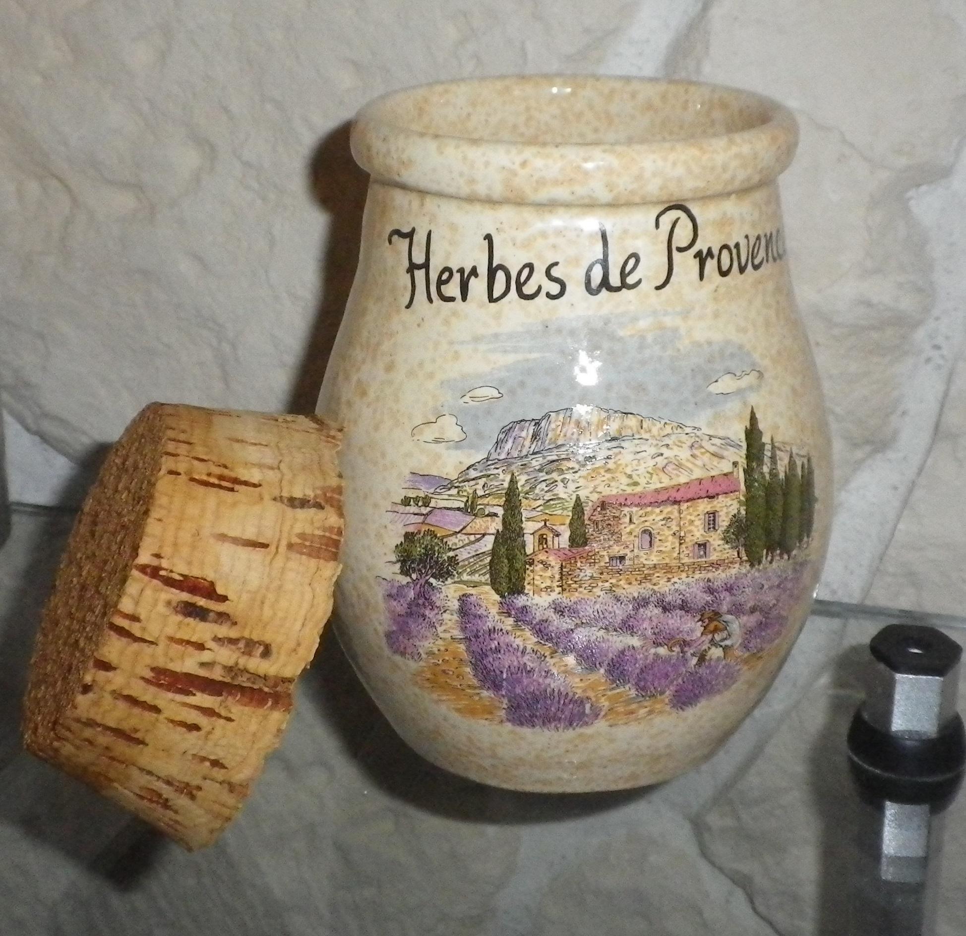troc de troc gros pot à épices ou herbes image 1