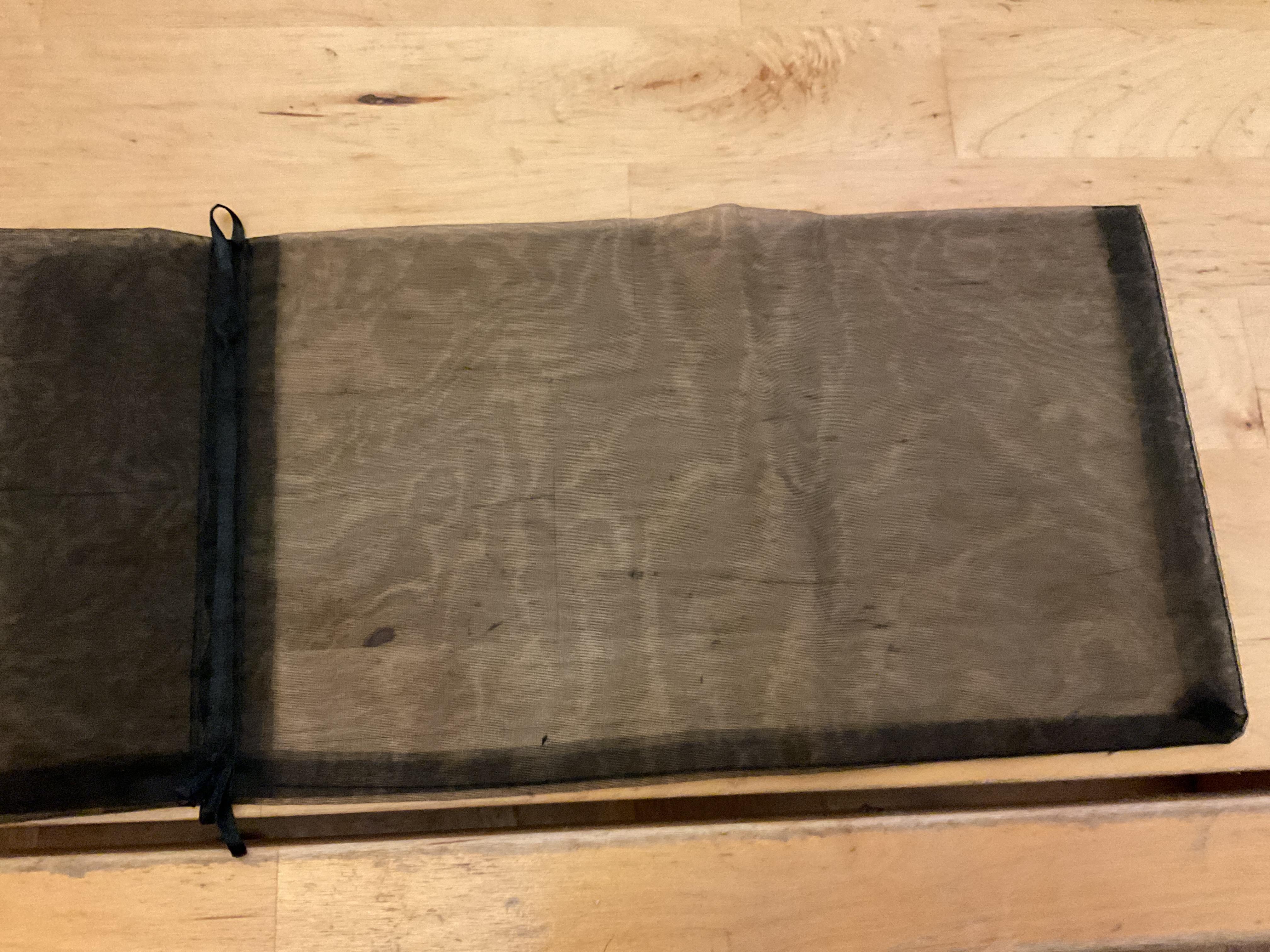 troc de troc pochette longue organdi image 0