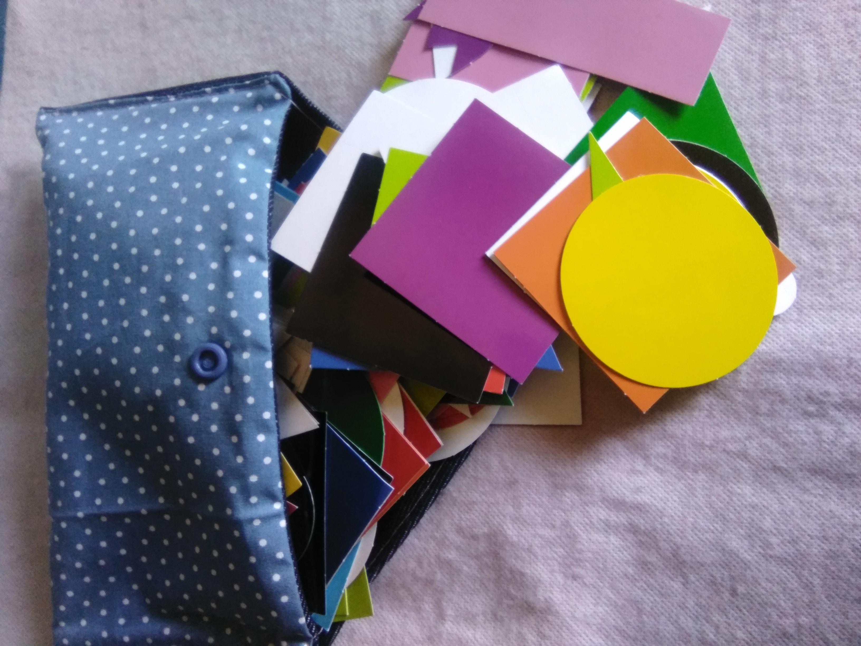 troc de troc lot gommettes, loisirs créatifs, neuf image 0