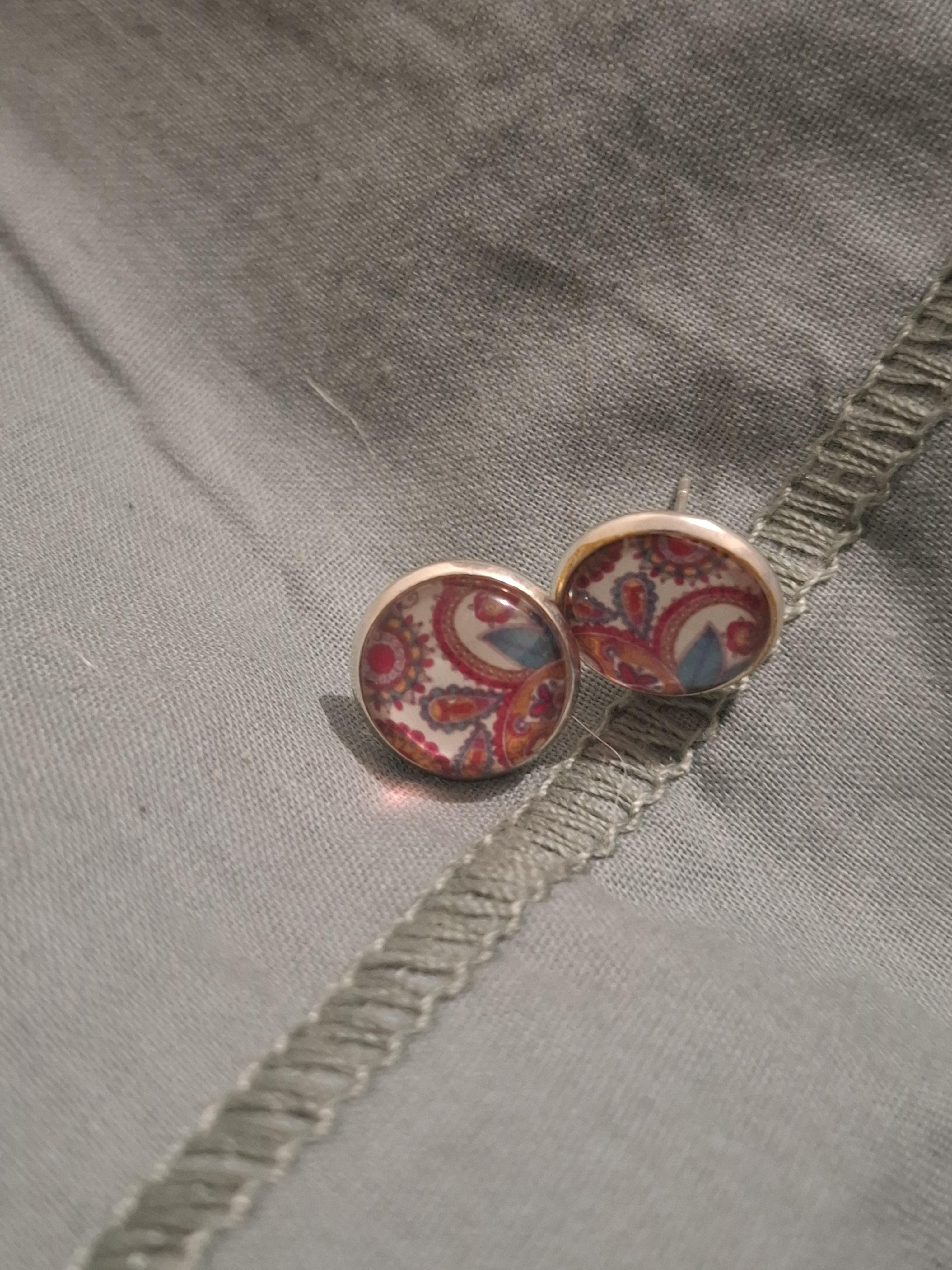 troc de troc boucles d'oreilles image 0