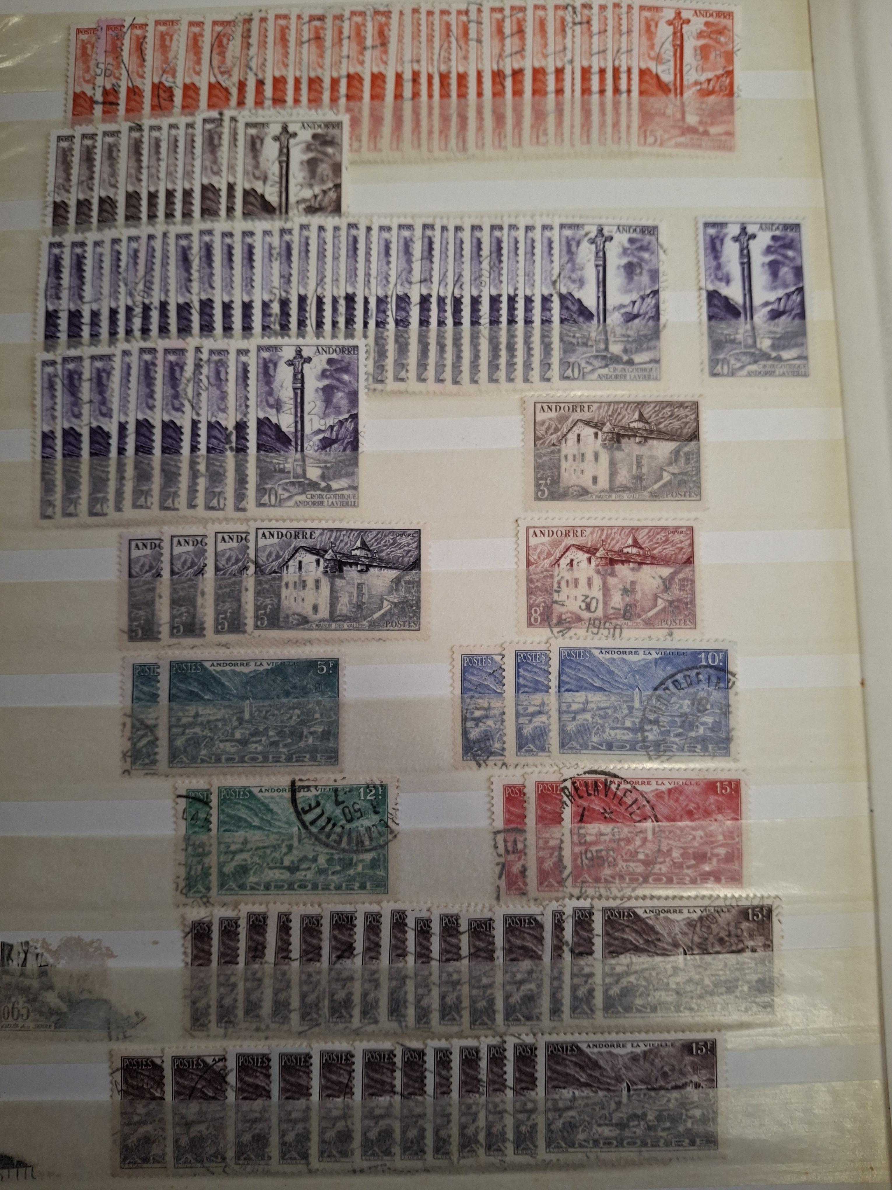 troc de troc echange timbres oblitérés d andorre contre flyers image 0