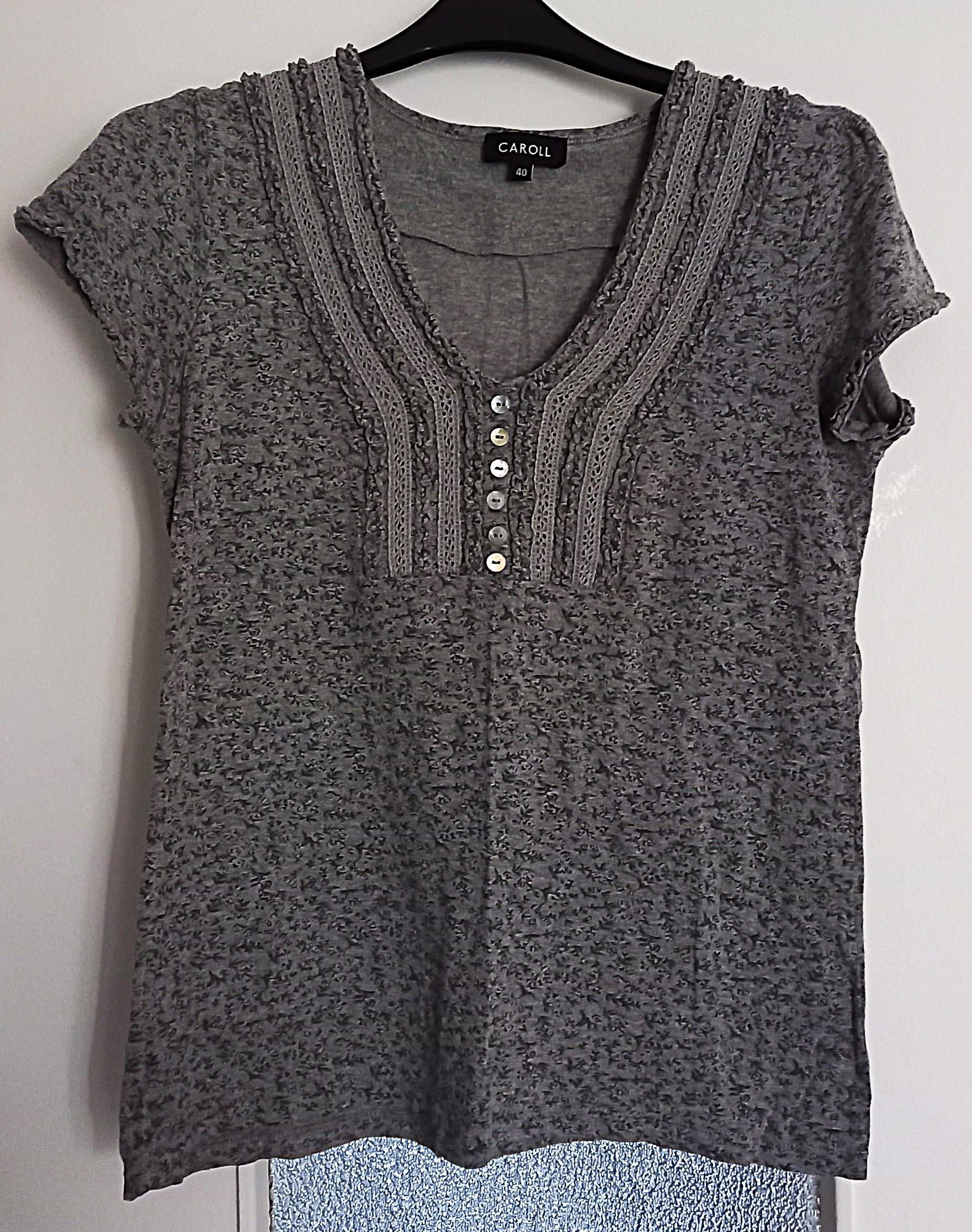 troc de troc t-shirt gris floral. reserve. image 0