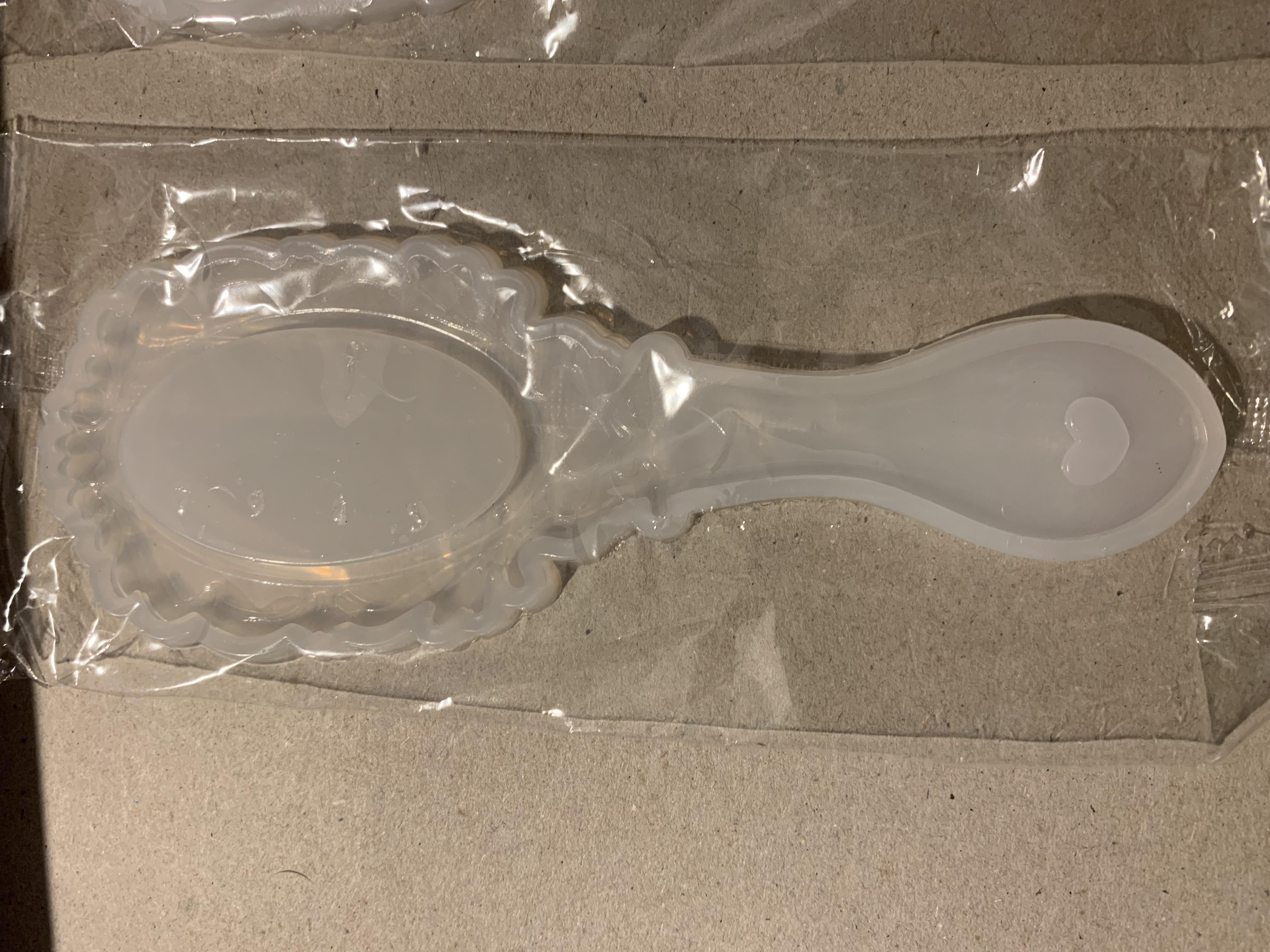 troc de troc moule miroir pour faire de la résine image 0