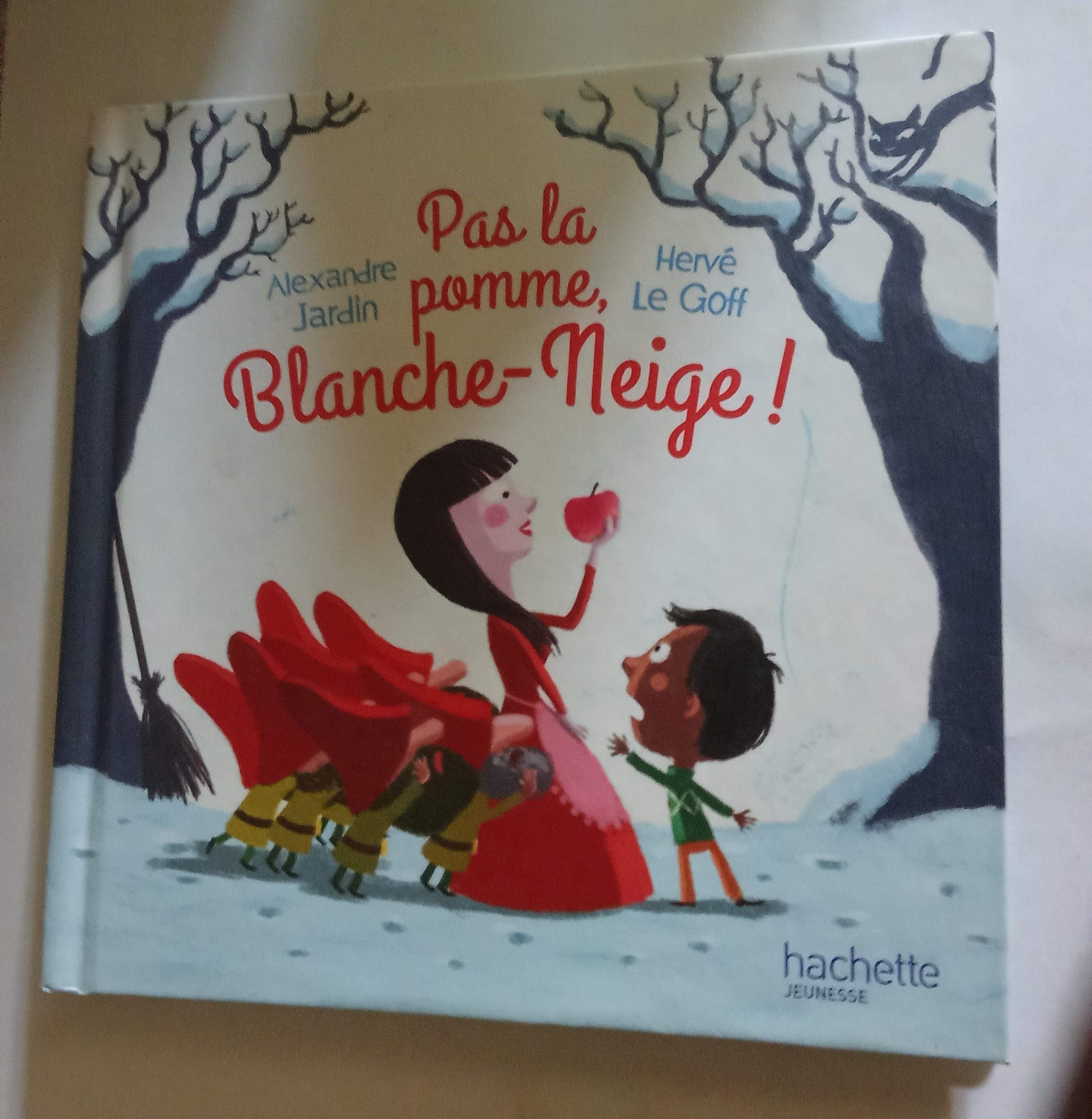 troc de troc livre pas la pomme blanche neige édition hachette image 0