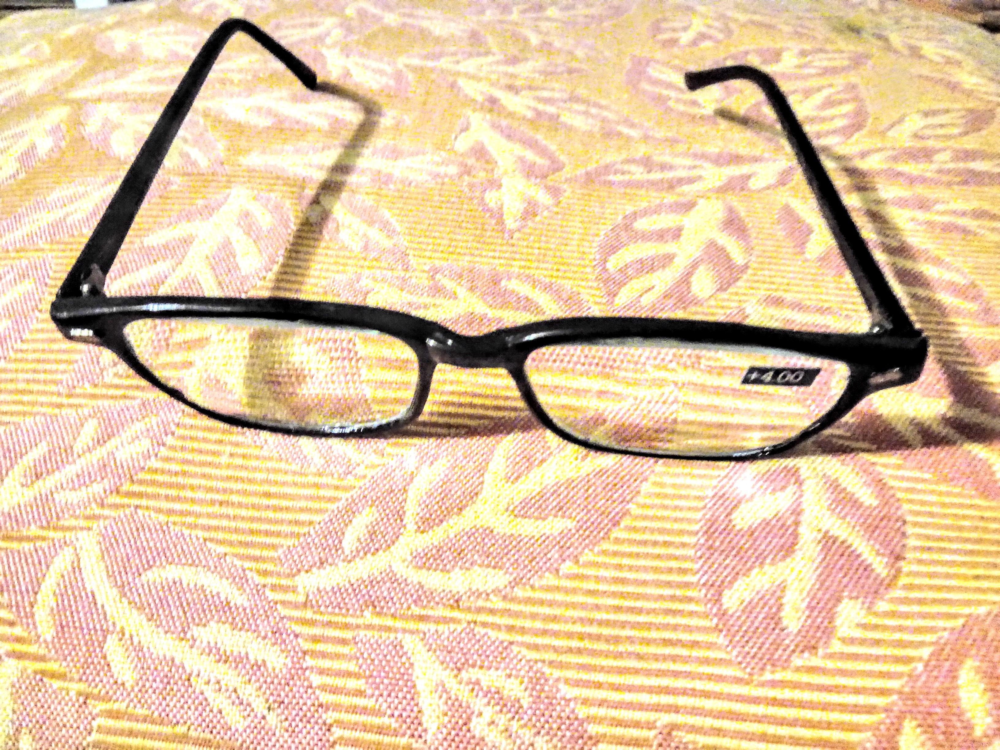 troc de troc lunettes grossissantes image 0