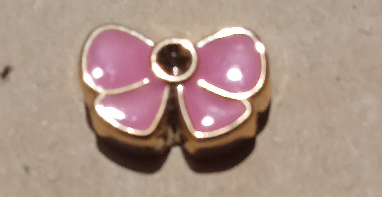 troc de troc pin's avec attache image 0