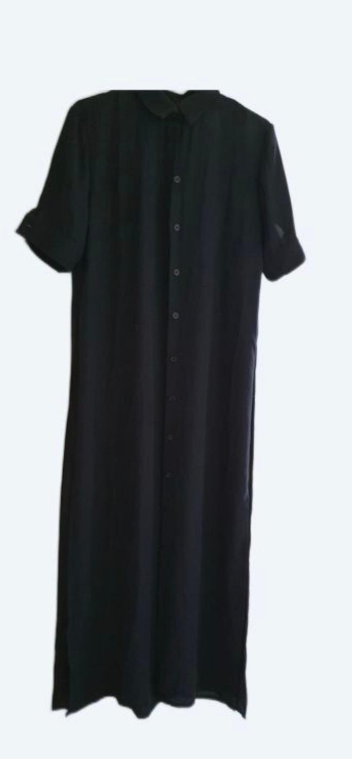 troc de troc robe noire un peu style "gothique" image 0