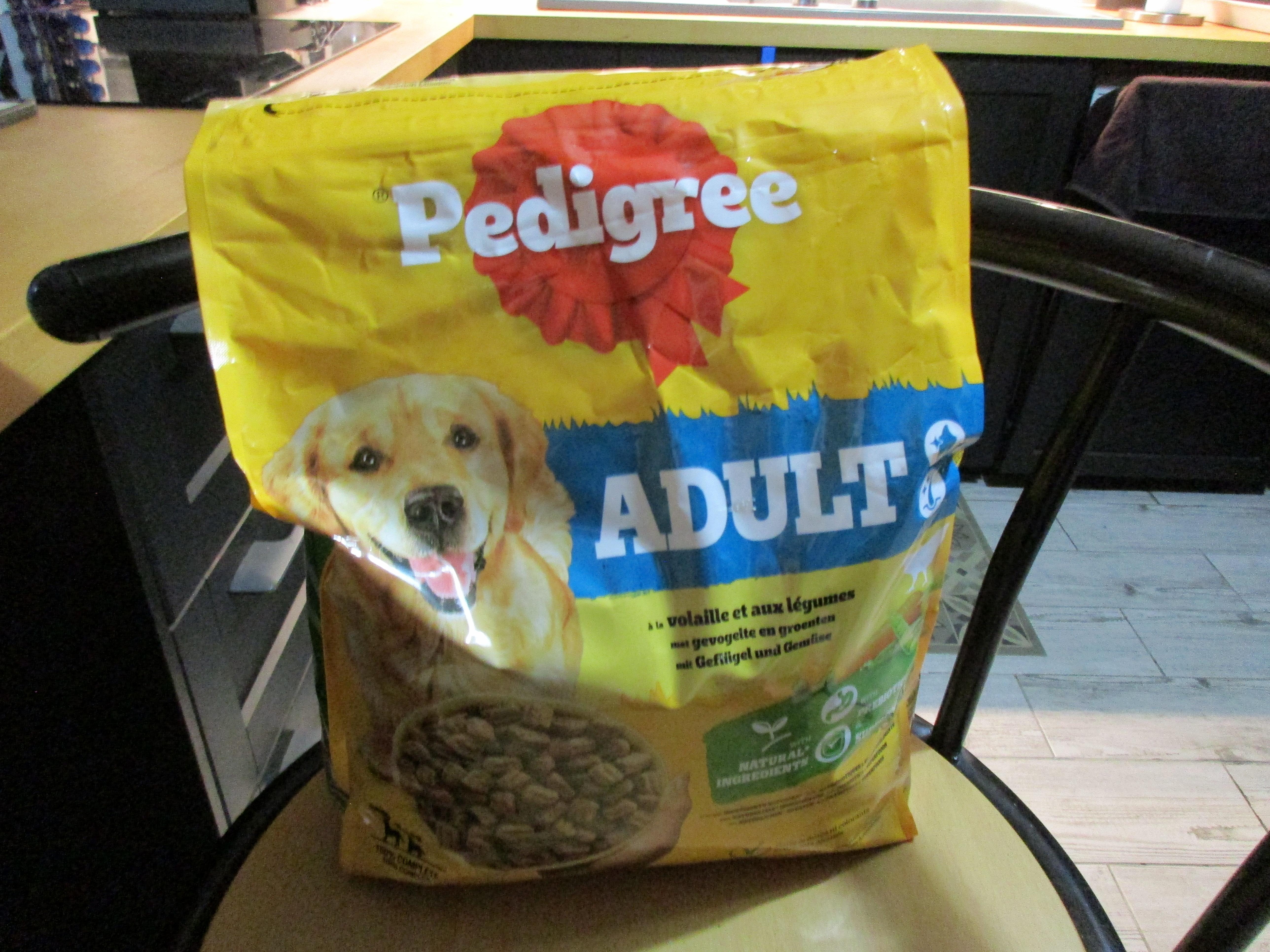 troc de troc réservé,sac croquettes pedigree 3 kgs pour adulte image 0