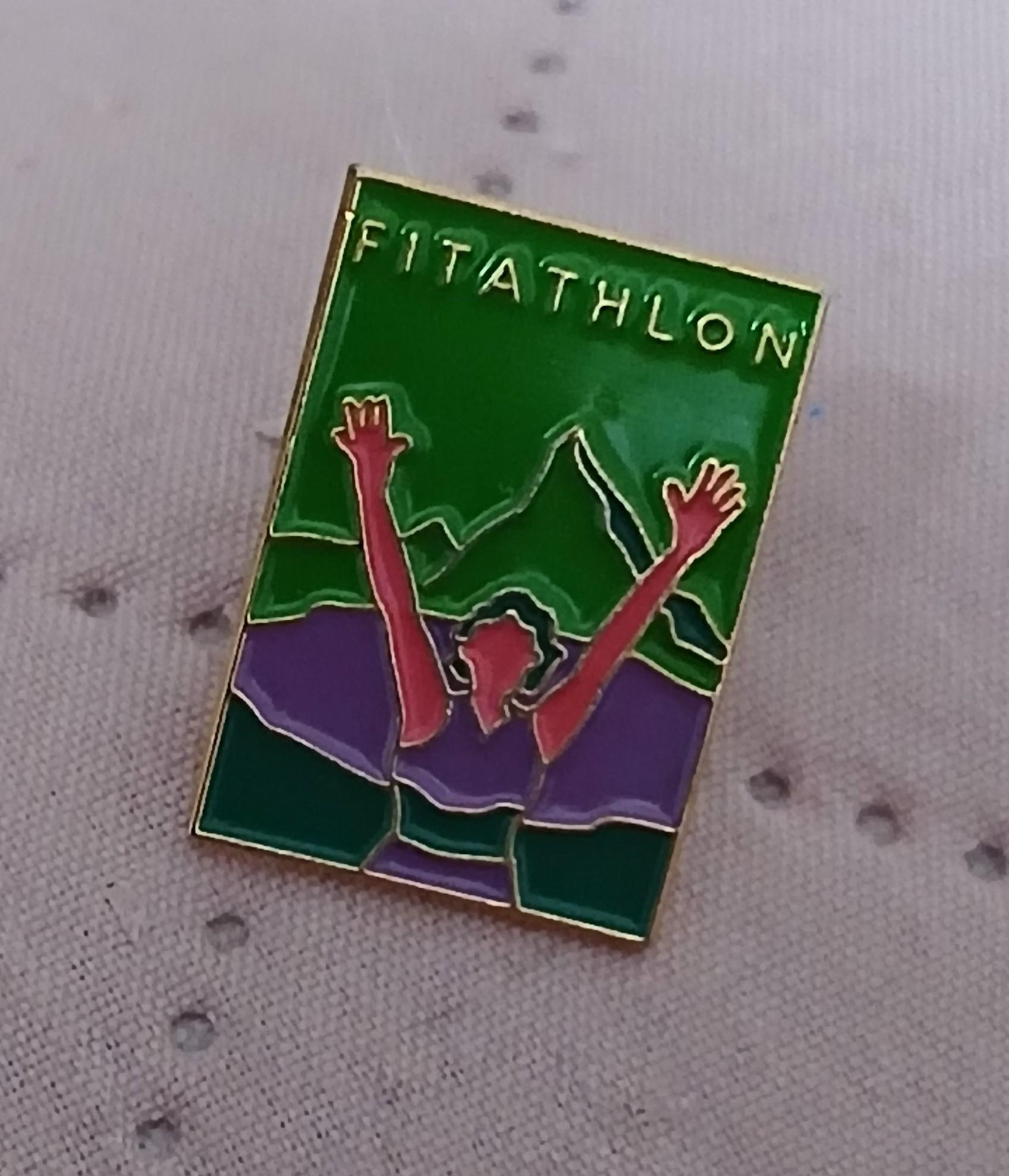 troc de troc reserver. un pins image 0