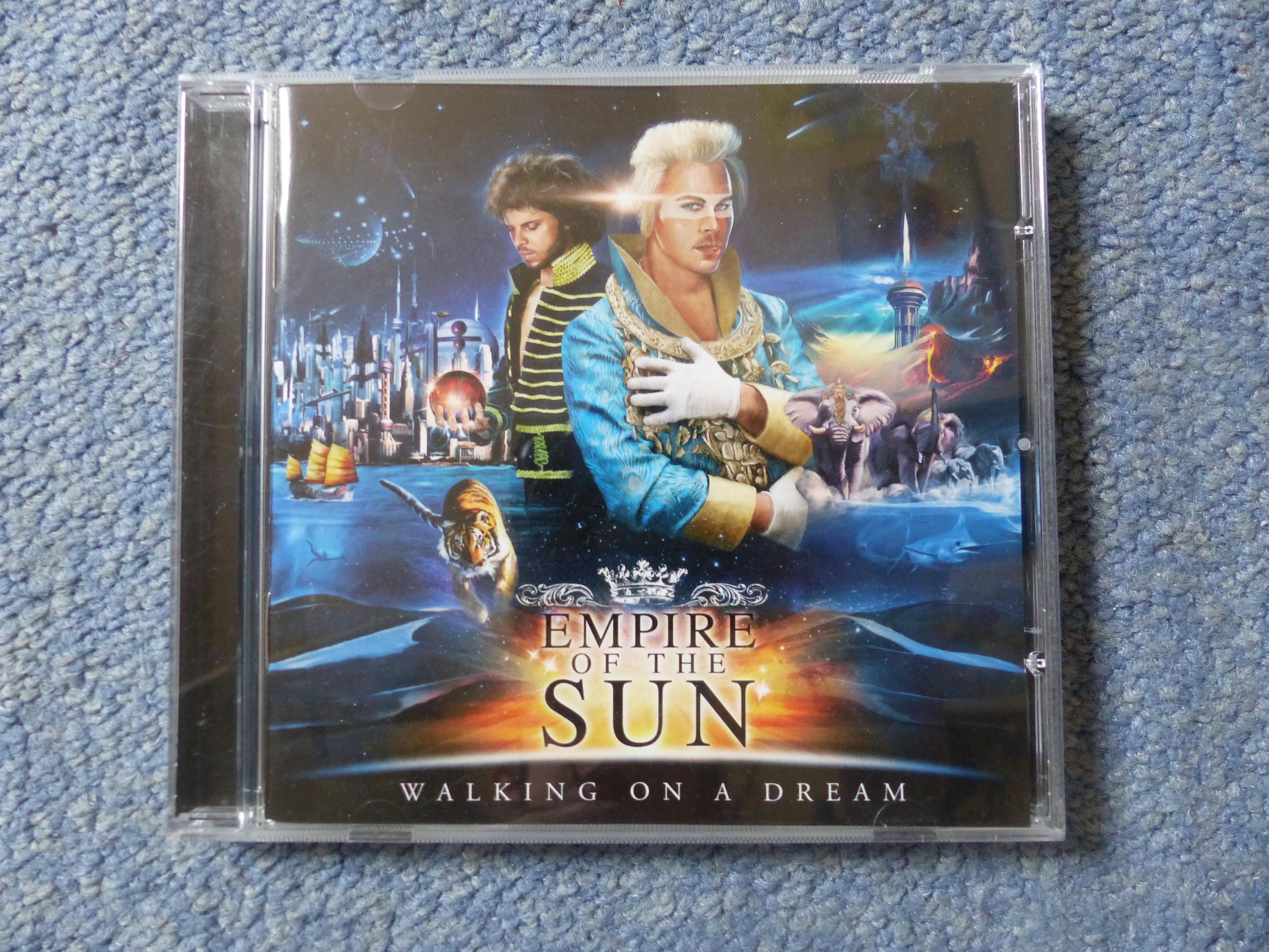 troc de troc cd empire of the sun - walking on a dream image 0