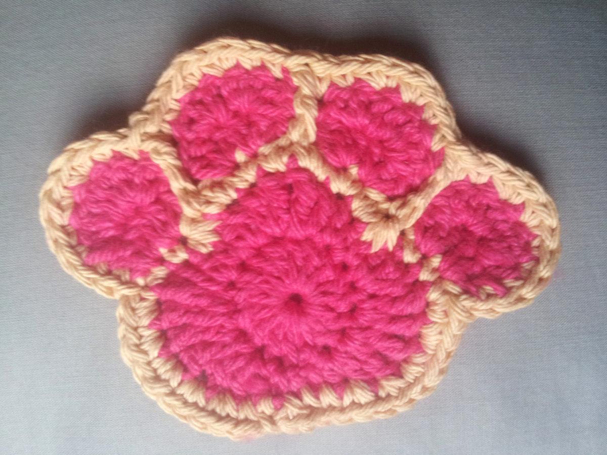 troc de troc sous-verre ou appliqué crocheté forme patte #1 image 1