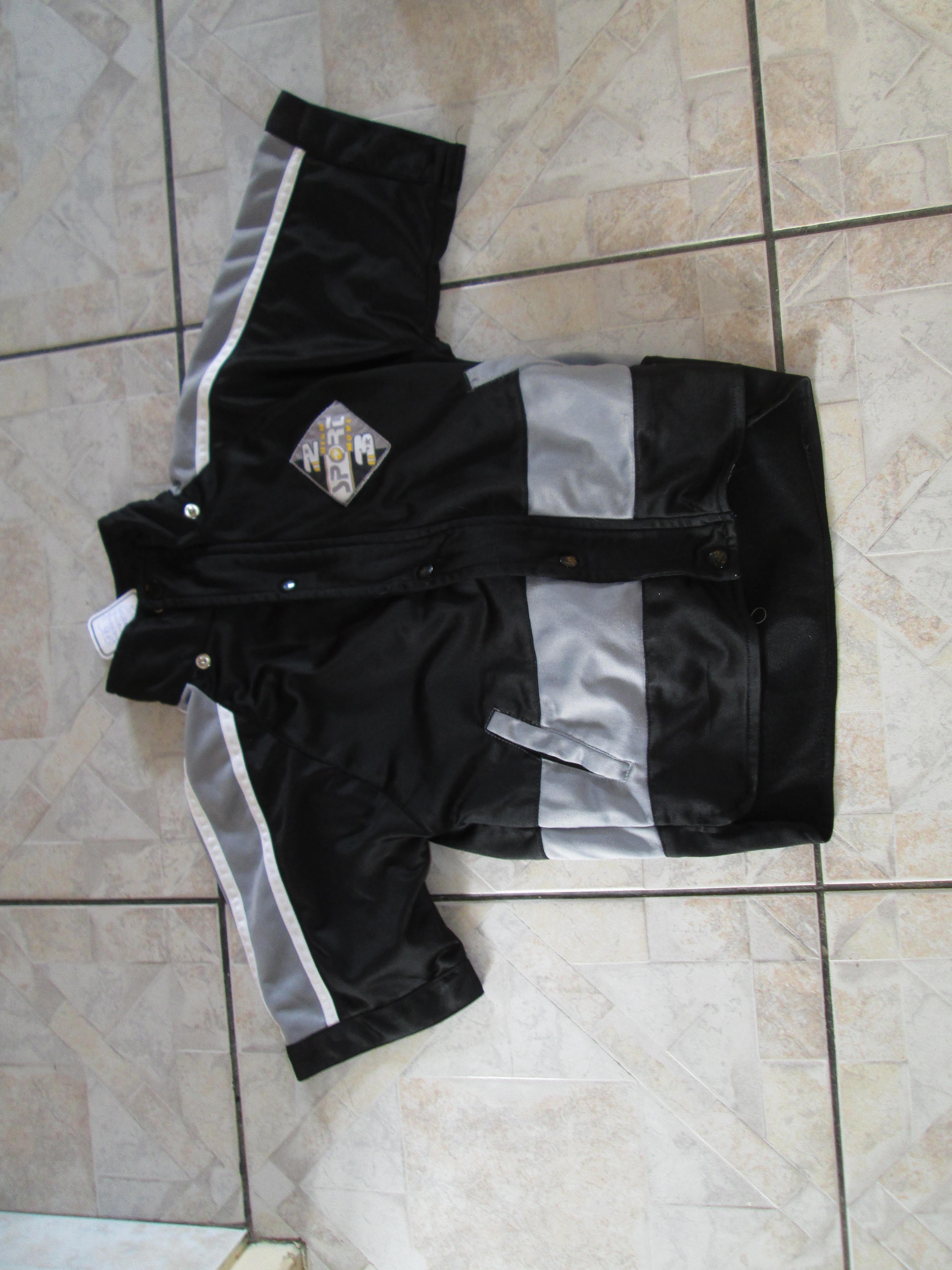 troc de troc veste de jogging en 5 ans m courtes 6 noisettes image 0
