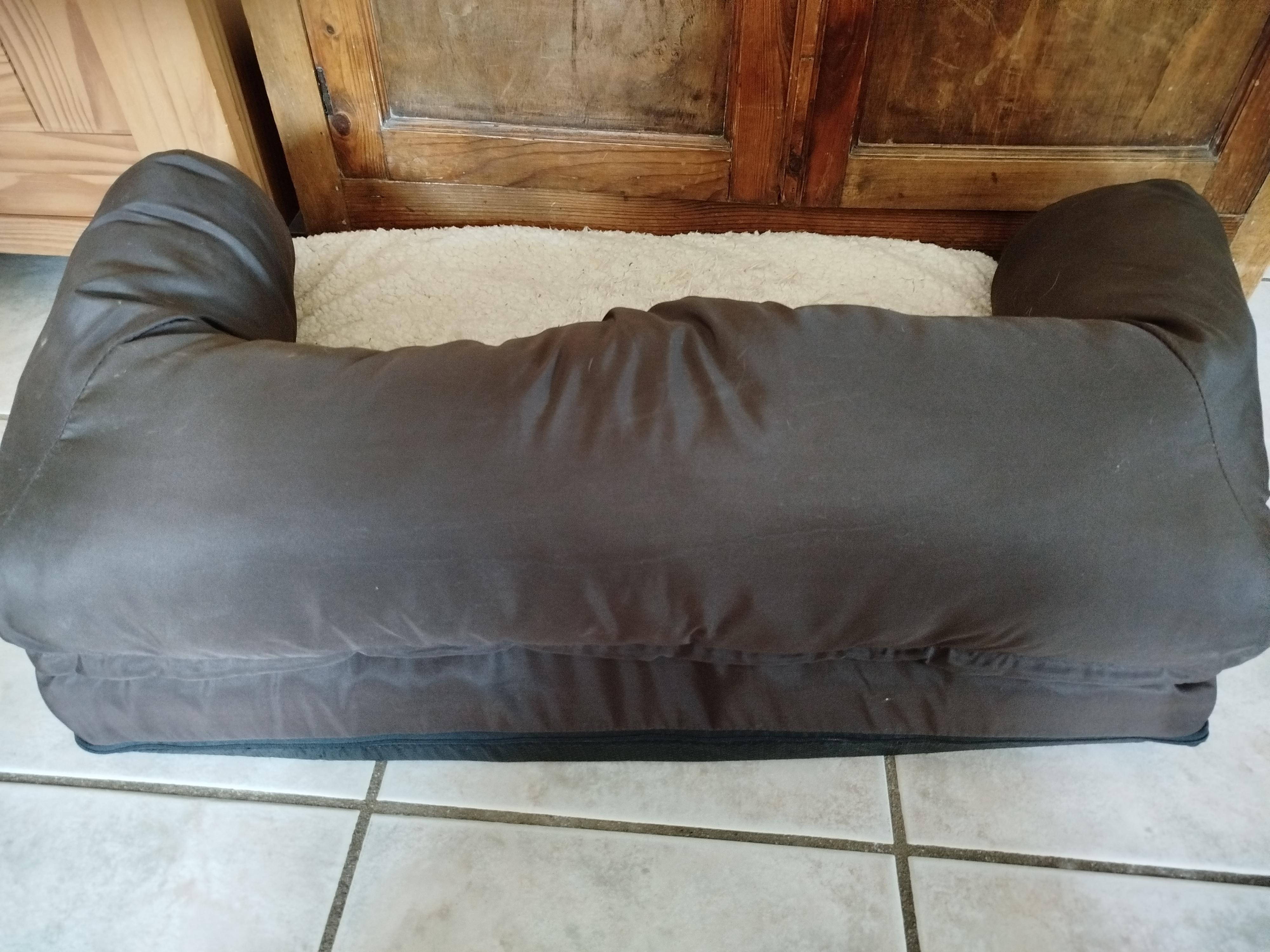 troc de troc coussin canapé pour chien image 1