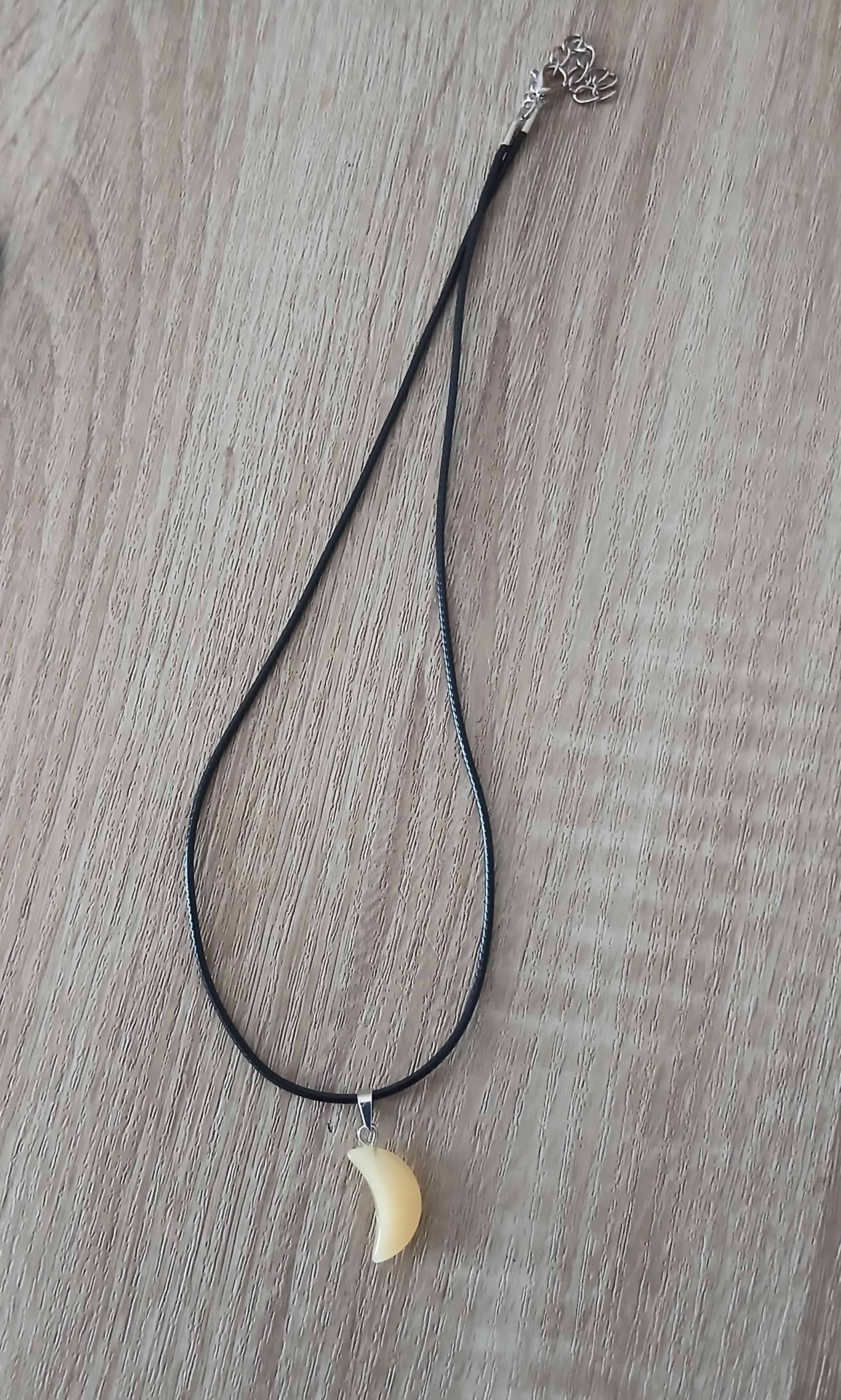 troc de troc collier femme image 0