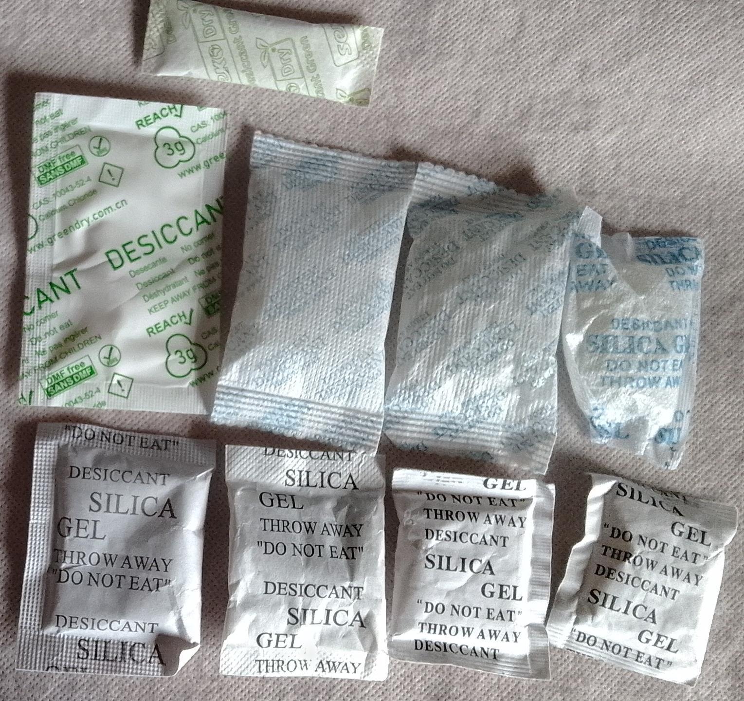 troc de troc lot gel de silice, déshydratant, très bon état image 0
