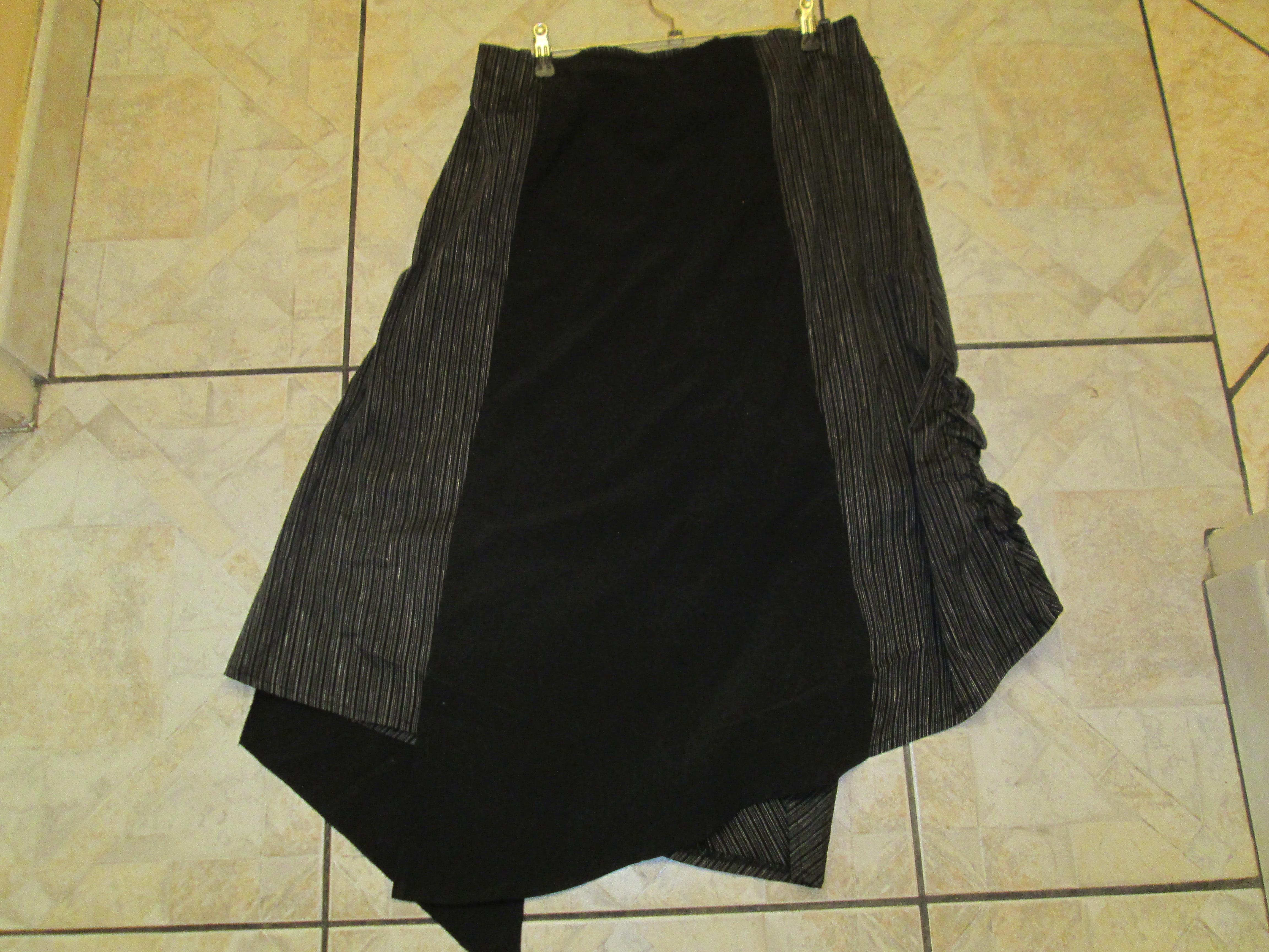 troc de troc jupe noir neuve asymétrique taille 44 15 noisettes image 1
