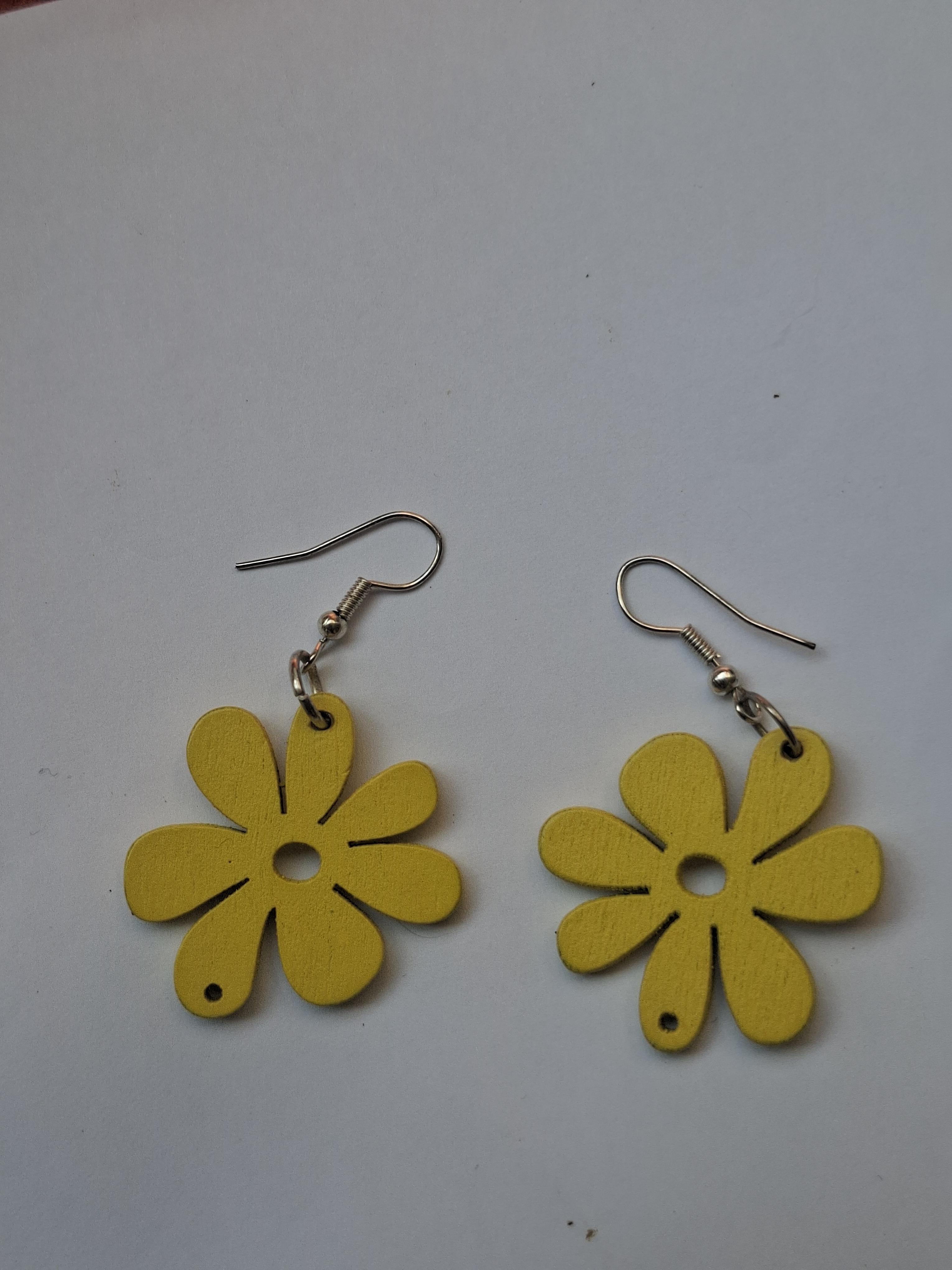 troc de troc boucles d'oreilles image 0