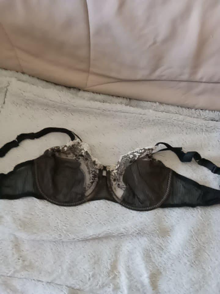 troc de troc reserve  soutien gorge marque alco taille95 bonnet e   comme neuf image 0