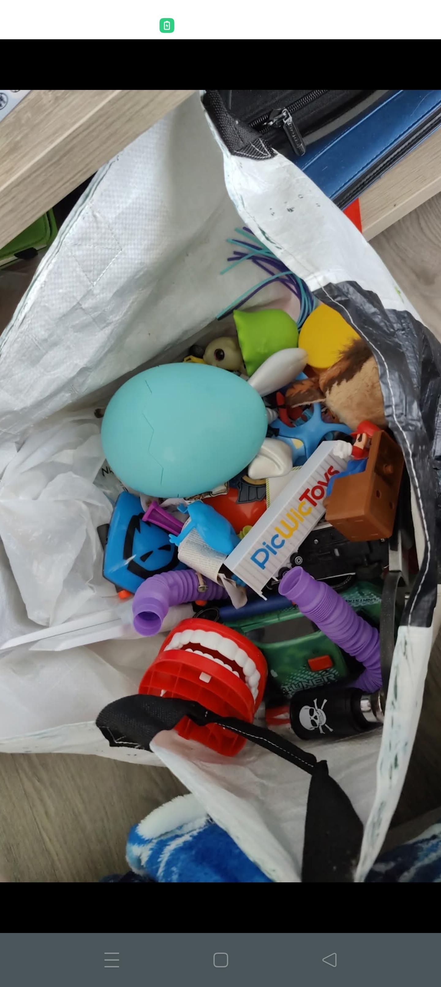 troc de troc sac de jeux, peluche et bazard image 0