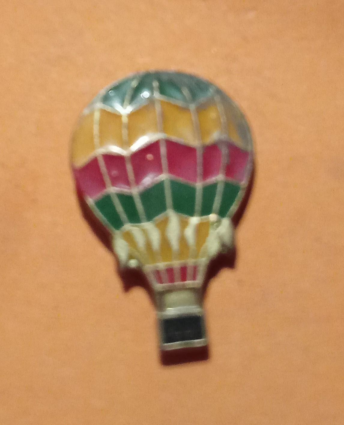 troc de troc pin's montgolfière image 0