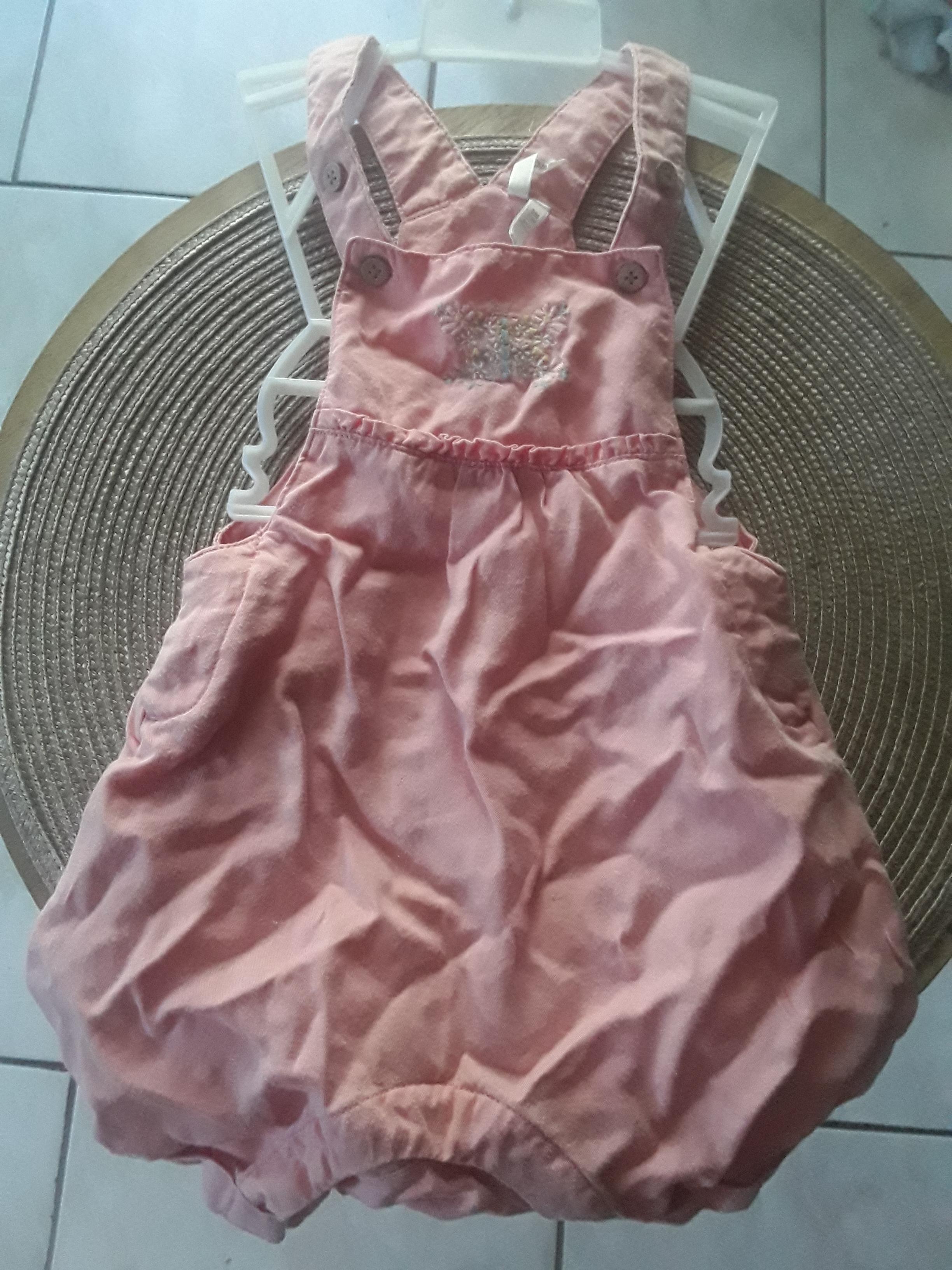 troc de troc salopette 9 mois image 0