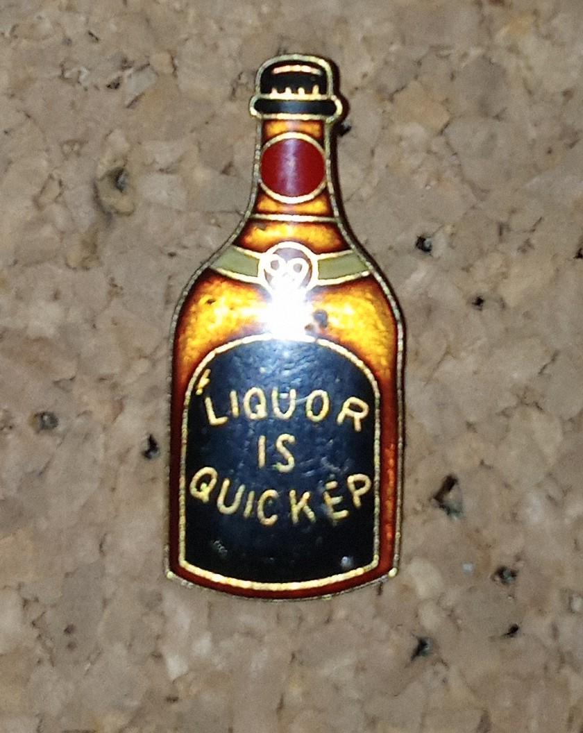 troc de troc pin's liqueur sans attache image 0
