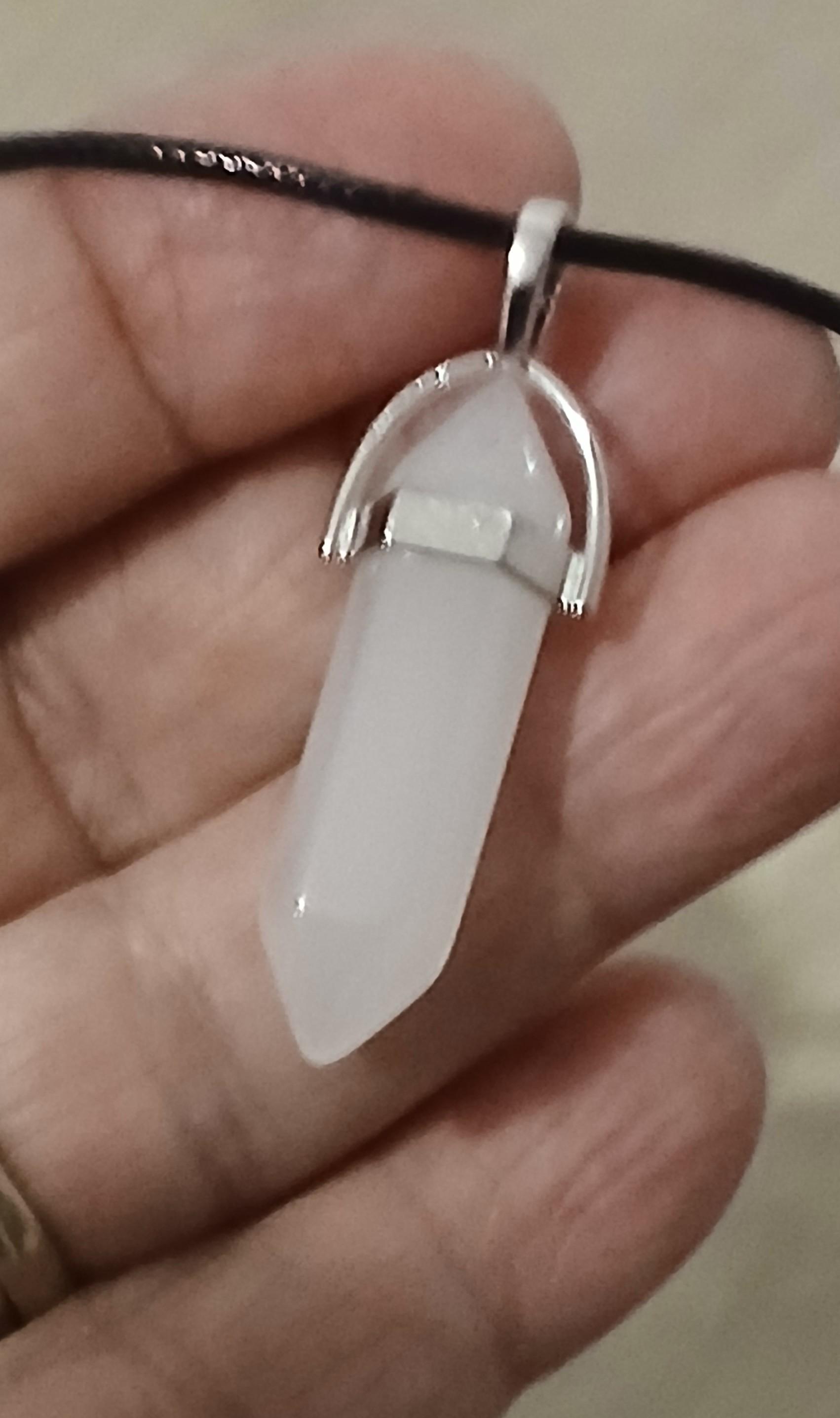 troc de troc reserver valvi. collier femme image 1
