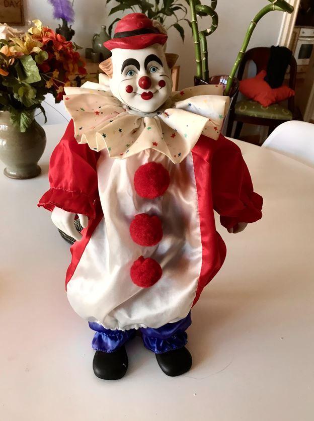 troc de troc clown porcelaine collection image 0
