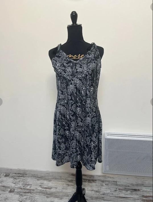 troc de troc jolie robe image 0