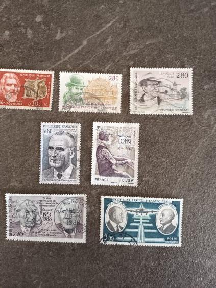 troc de troc lot 8 timbres "personnalités" image 0