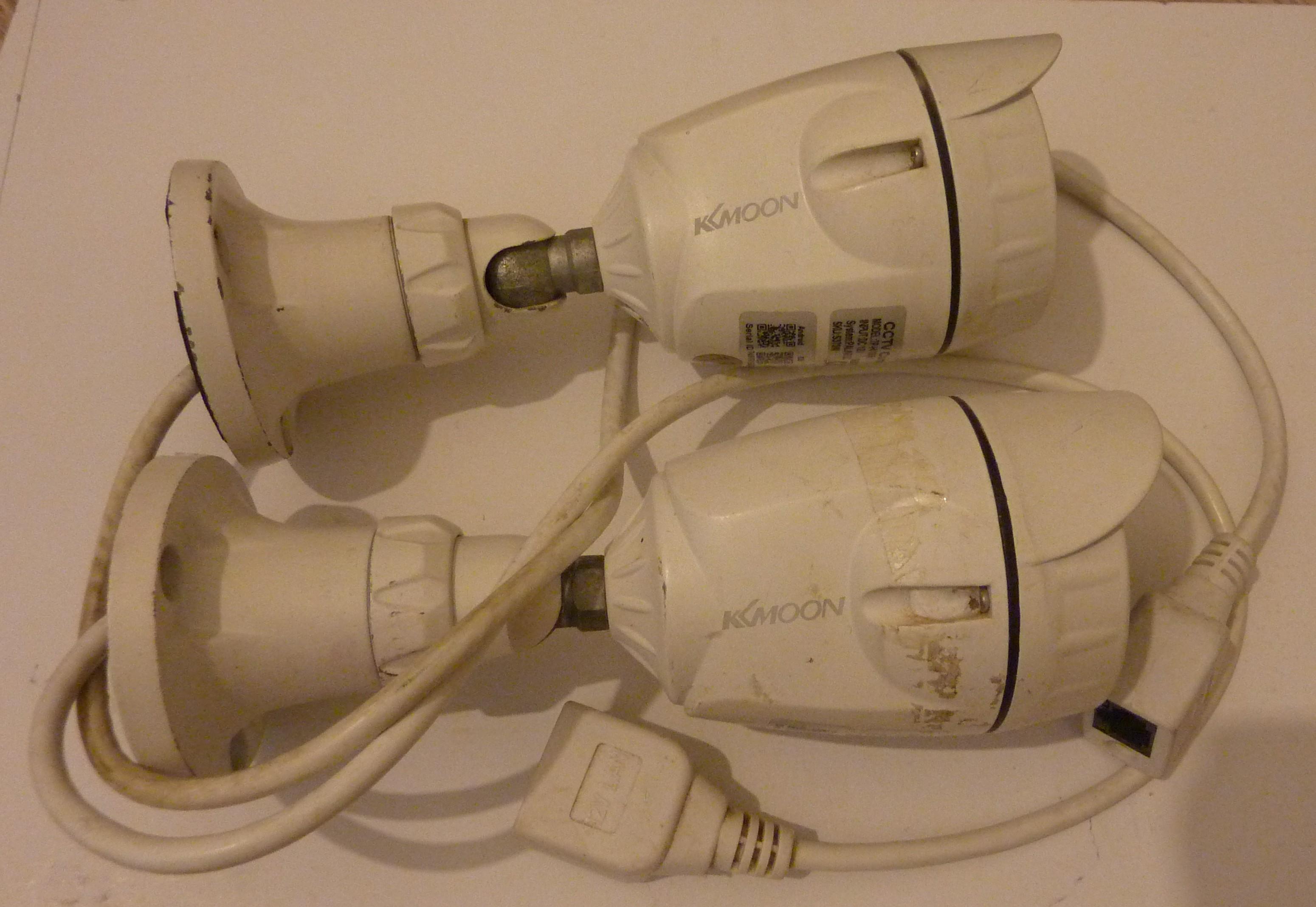 troc de troc 2 caméras ip ethernet avec accés smartphone image 0
