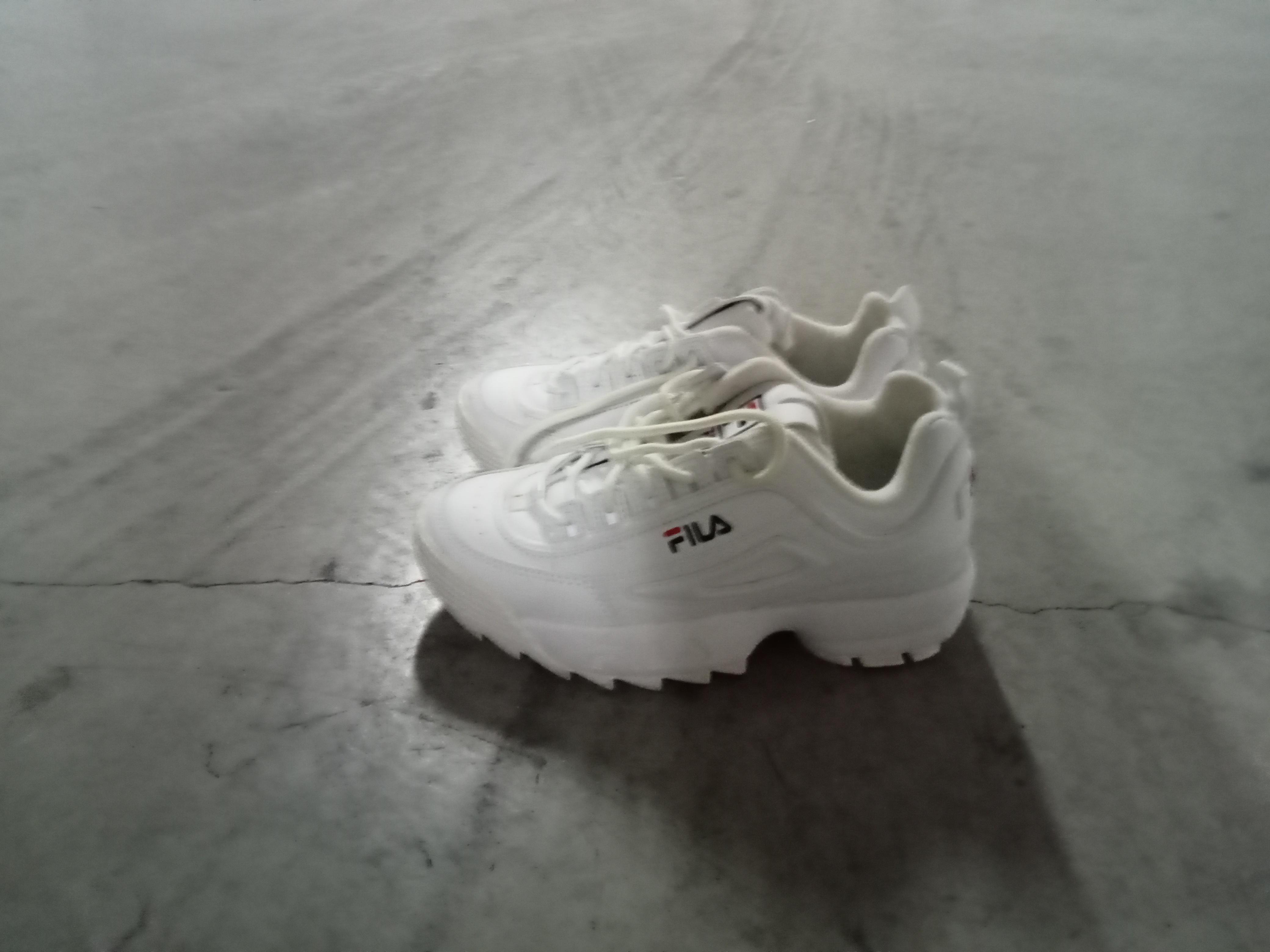 troc de troc baskets fila disruptor image 0