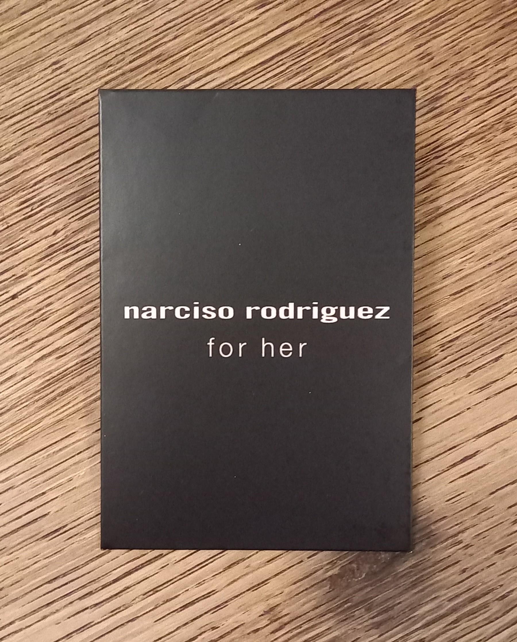 troc de troc carte parfumée narciso rodriguez. image 0