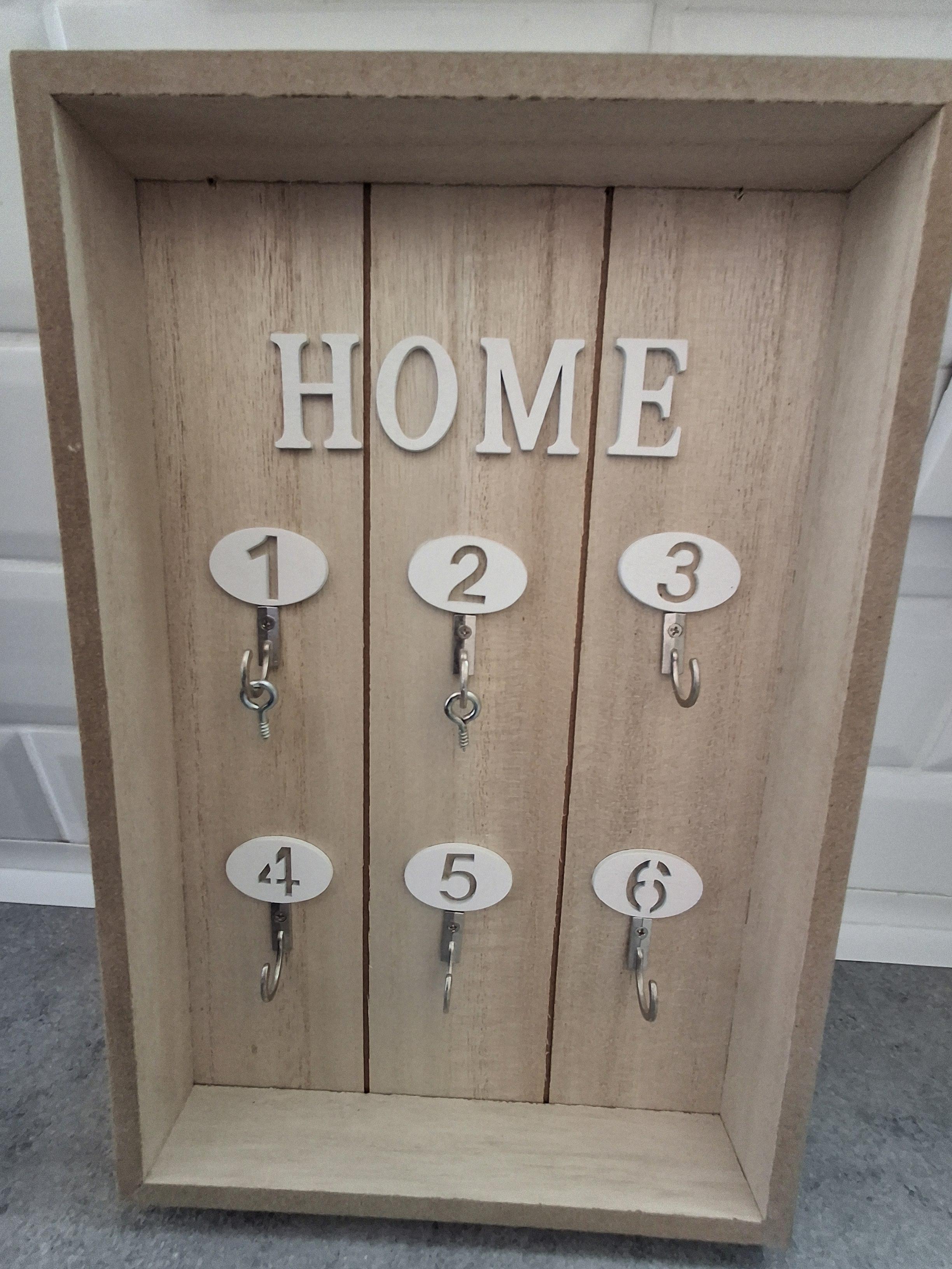 troc de troc tableau pour clefs image 0