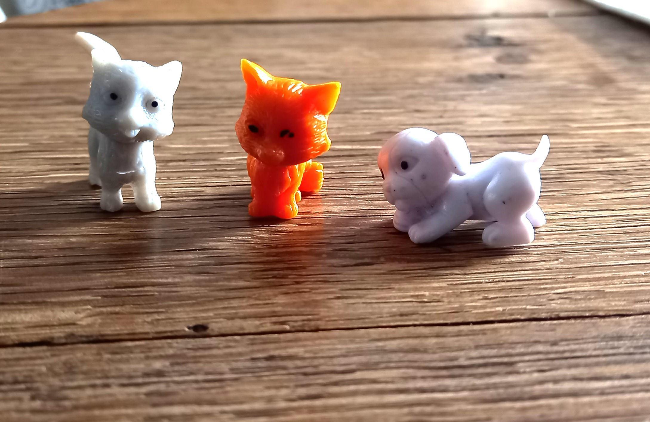 troc de troc 3 figurines animaux. image 0