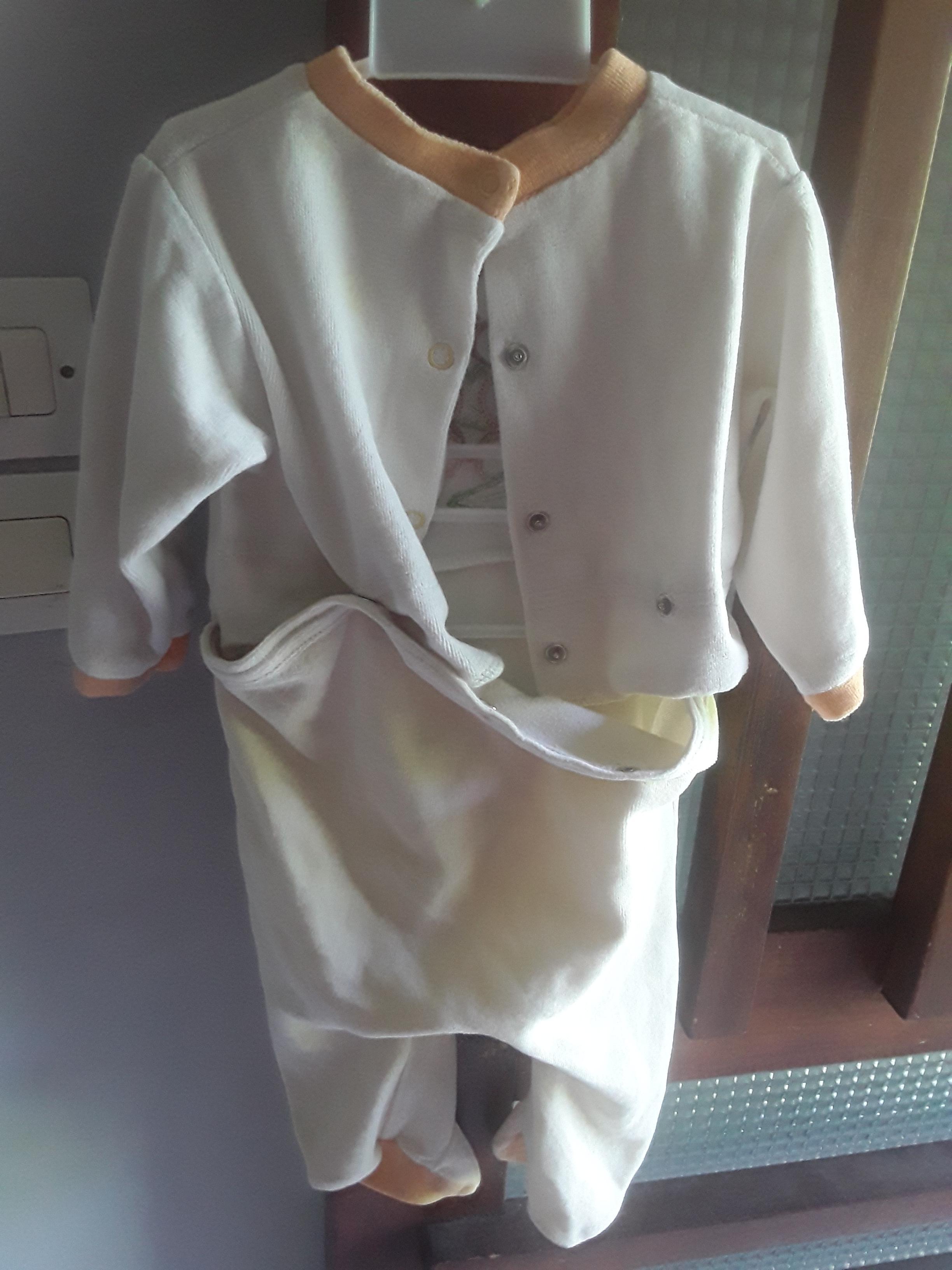 troc de troc pyjamas 6 mois image 1
