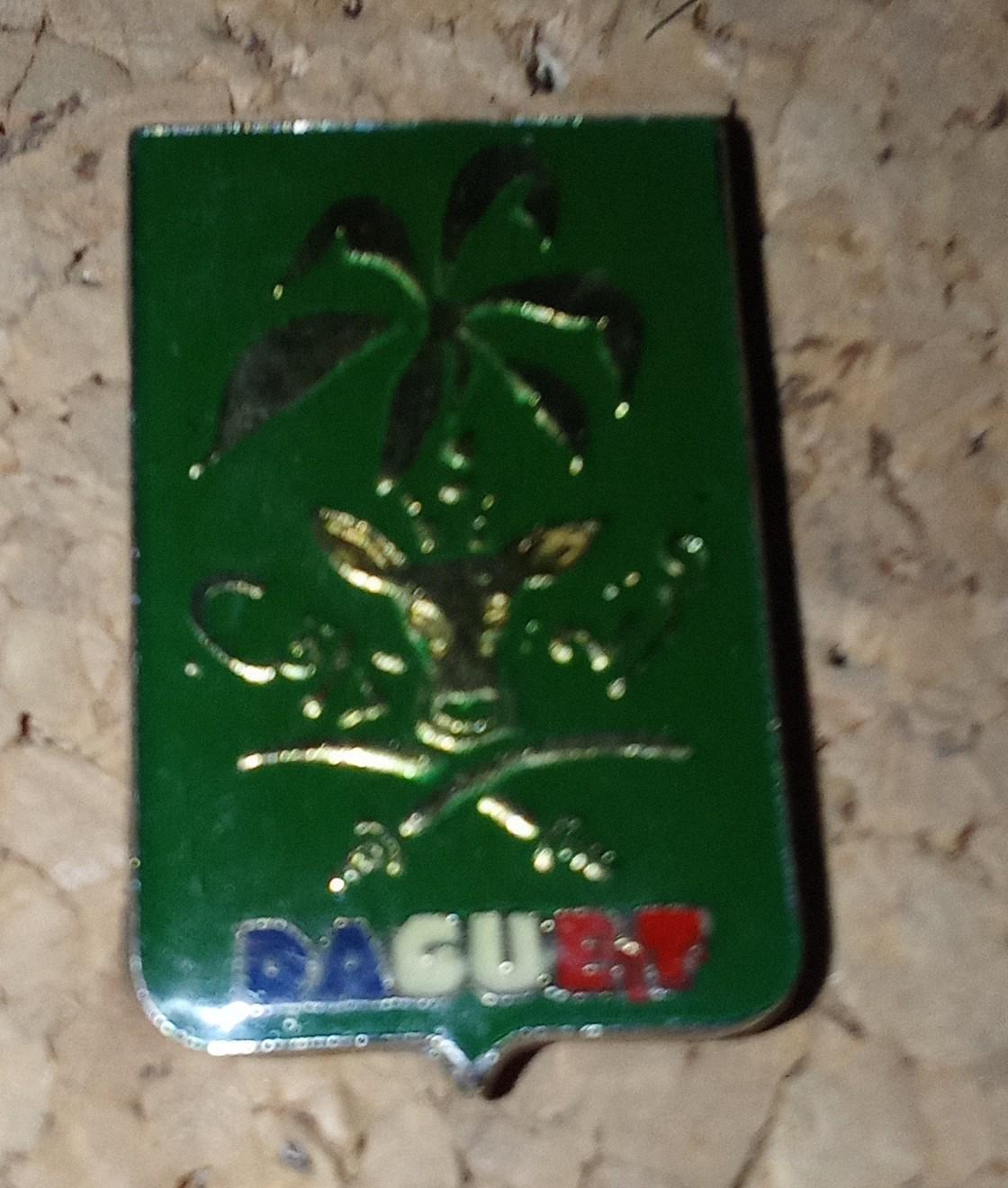 troc de troc pin's militaire sans attache image 0