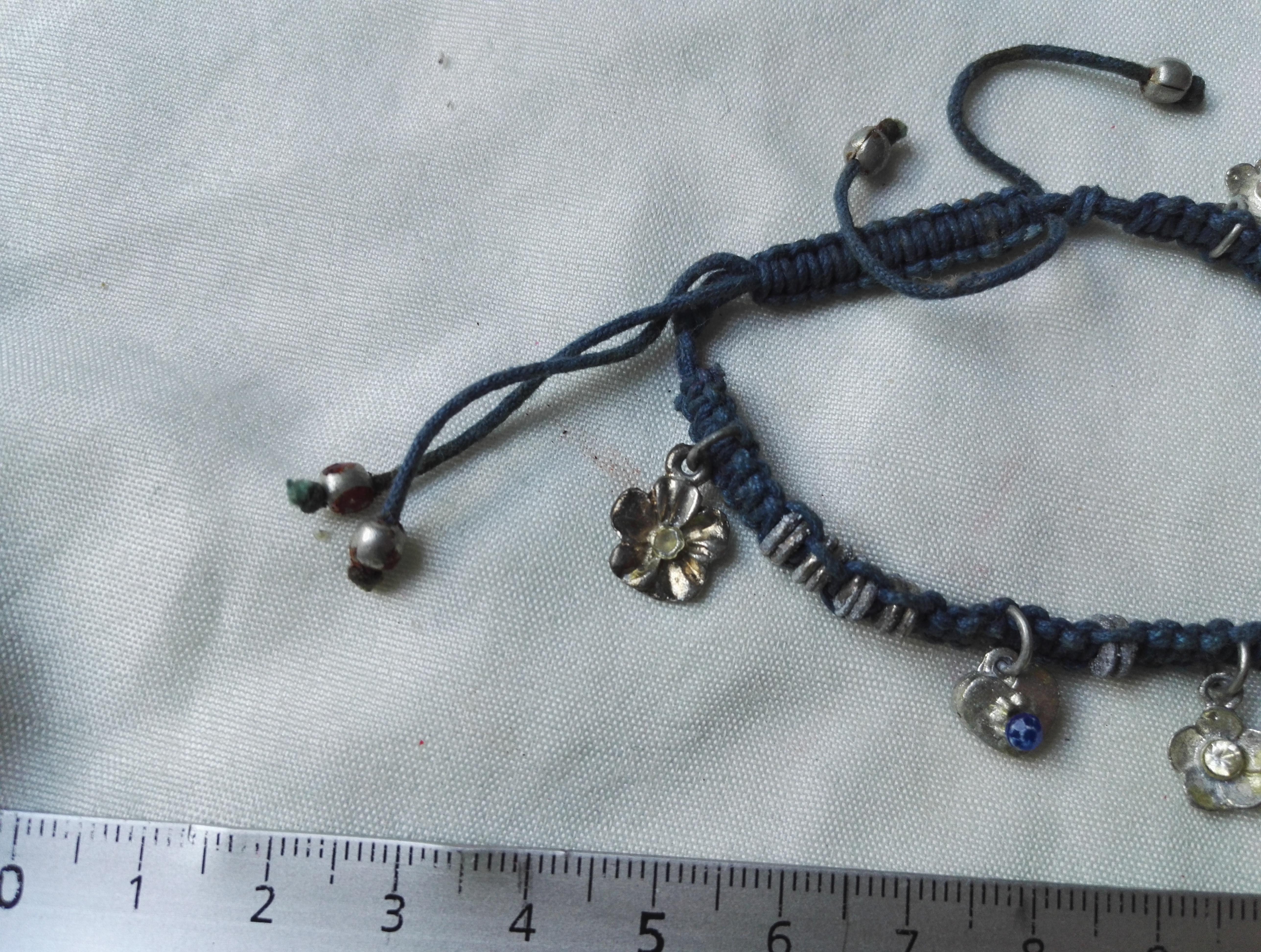 troc de troc bracelet bleu coeurs et fleurs image 2