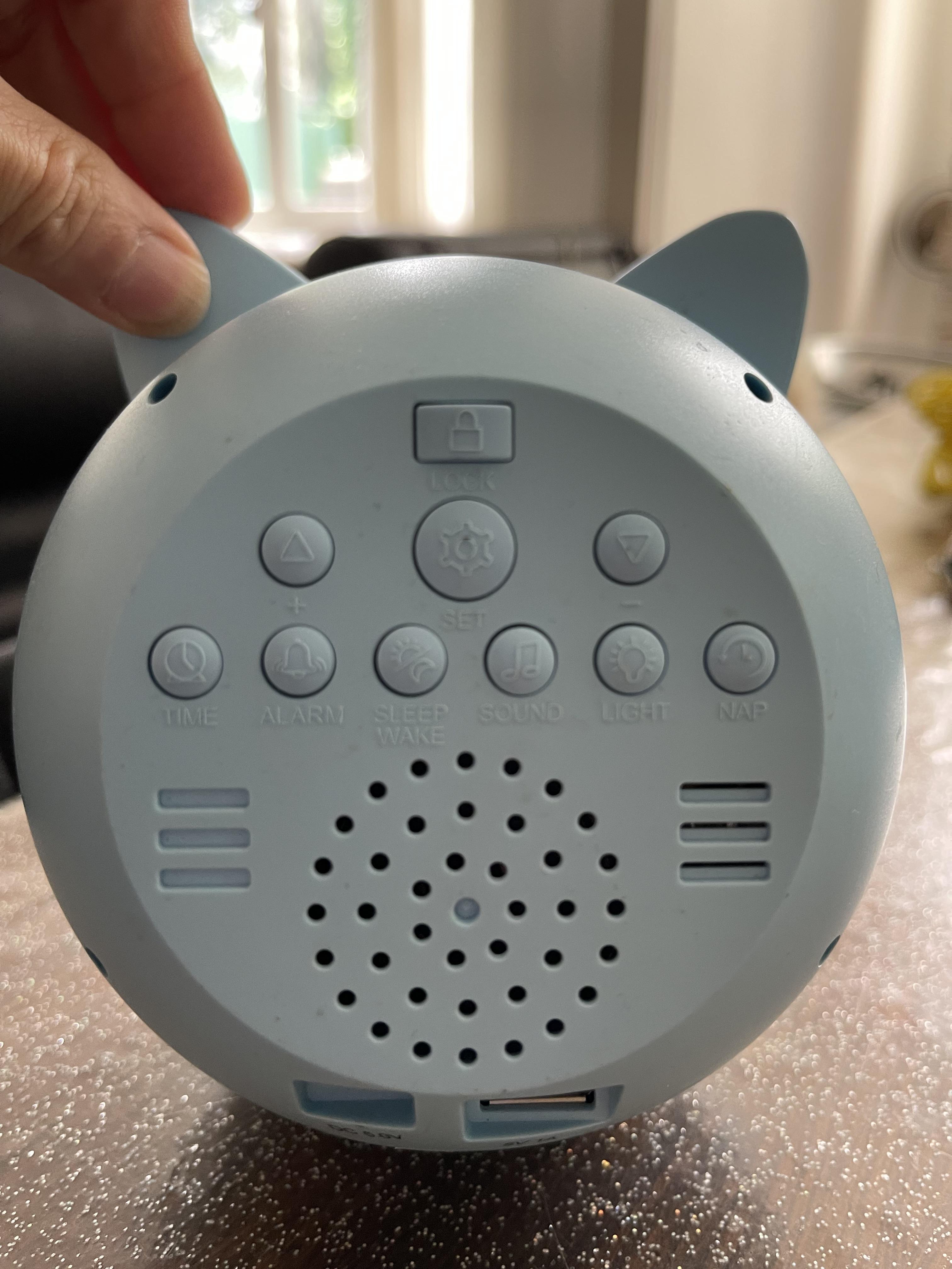 troc de troc réveil électrique chat bleu ciel à récupérer dans le 13è arr. par image 1