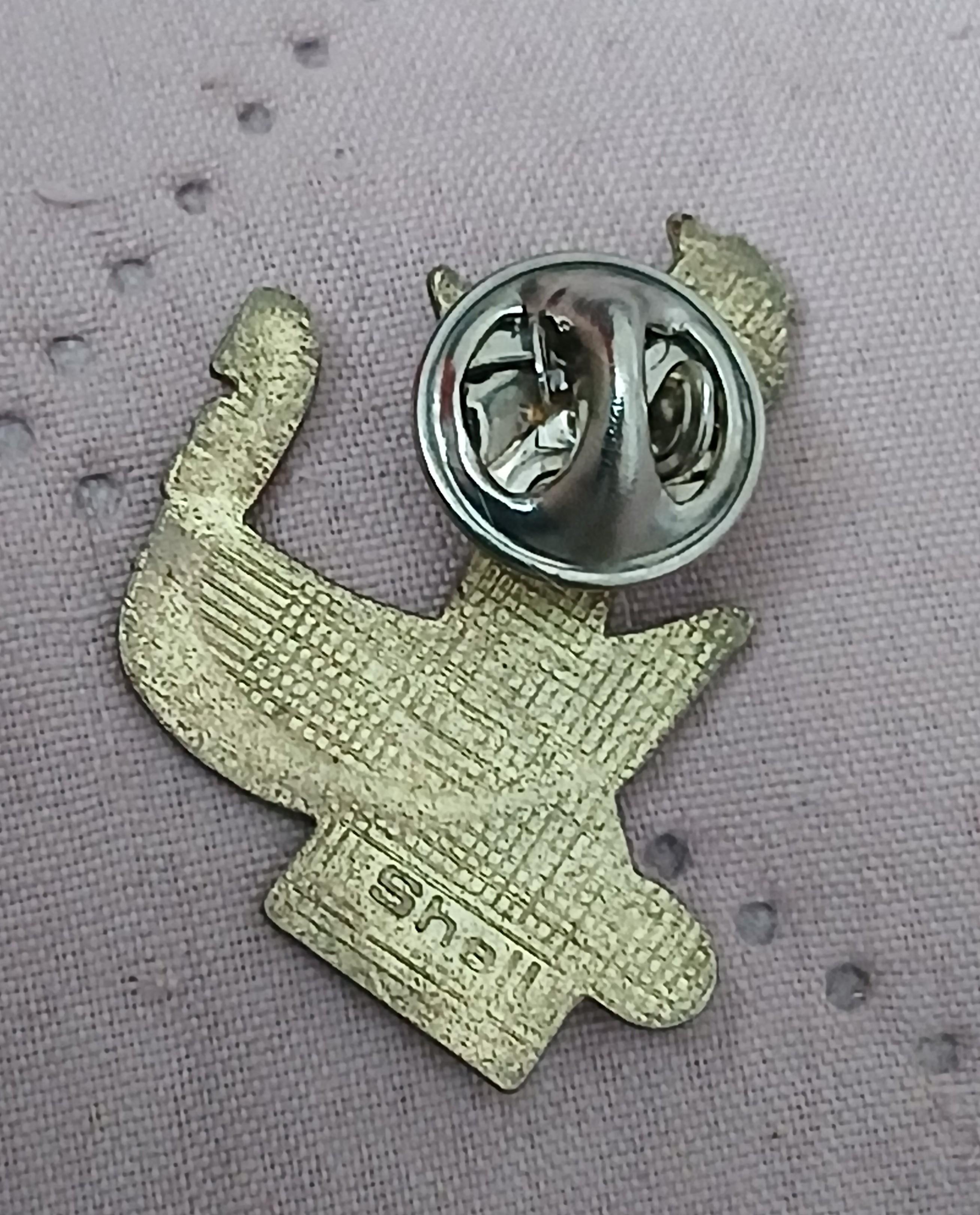 troc de troc reserver. lilas un pins image 2