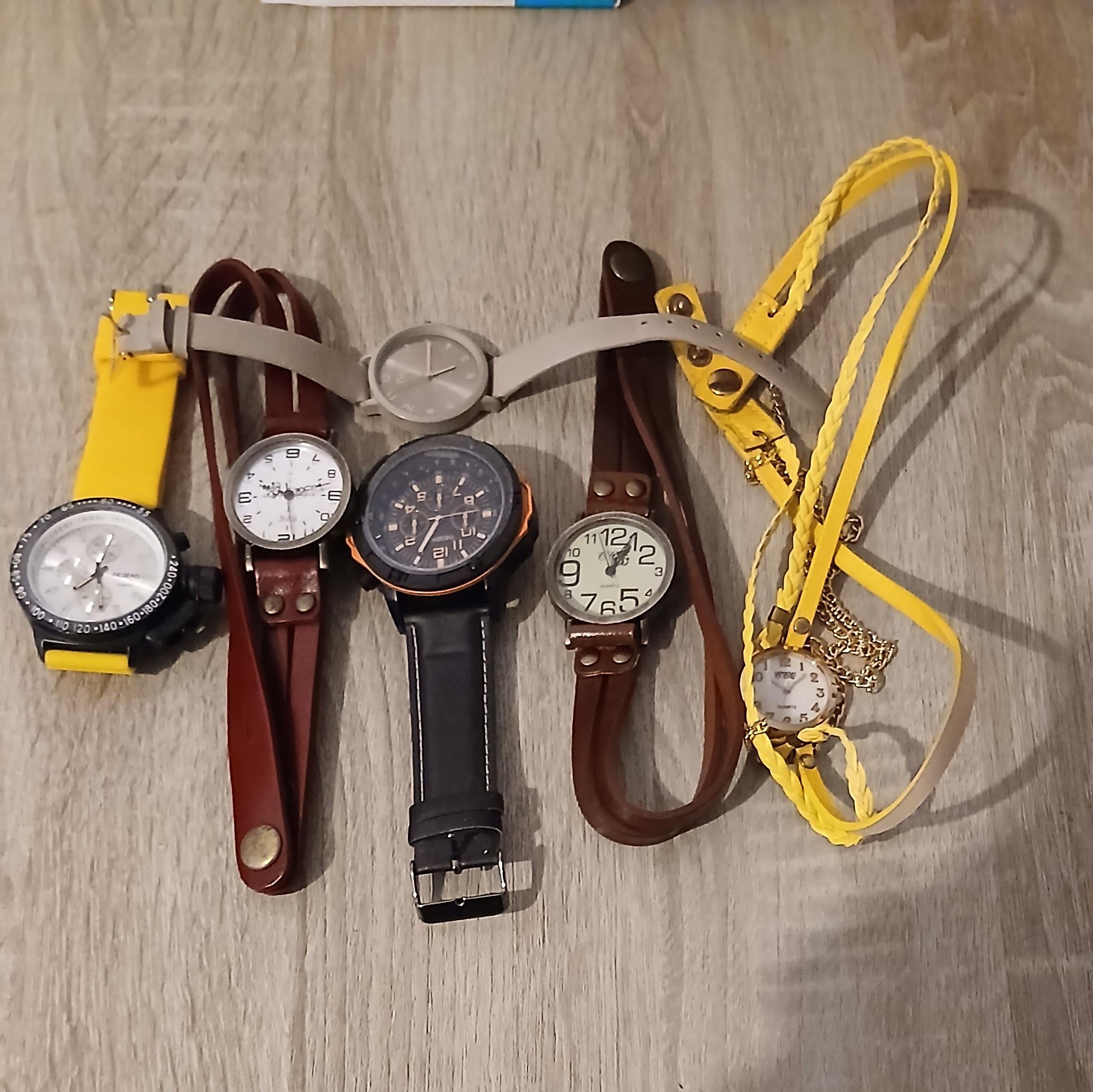 troc de troc reserver fidji  lots de montres qui ont les piles a changées image 0