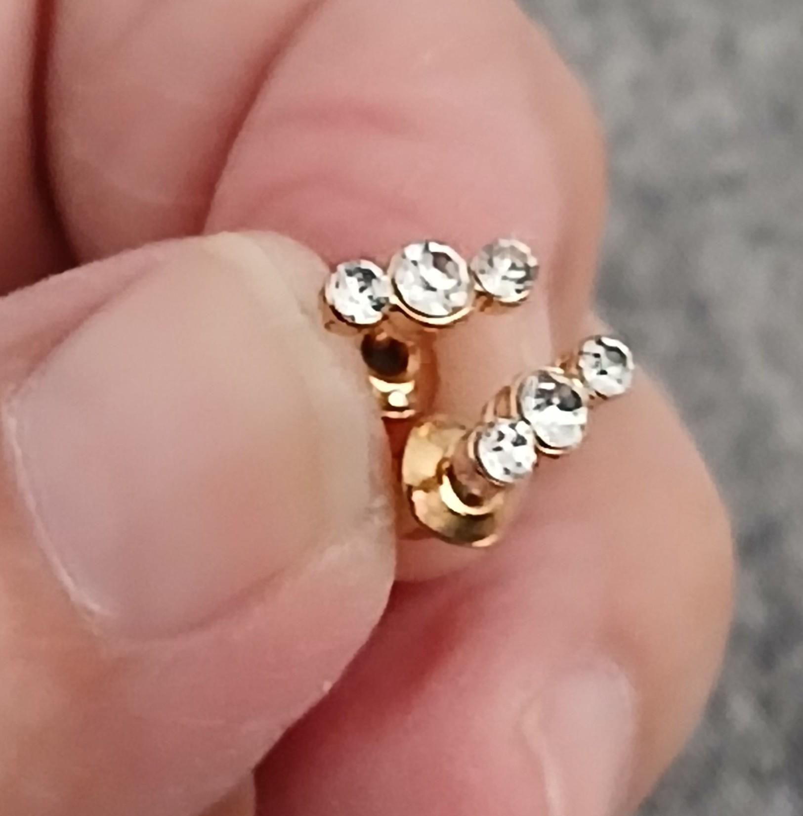 troc de troc une paire de boucle d oreille image 0