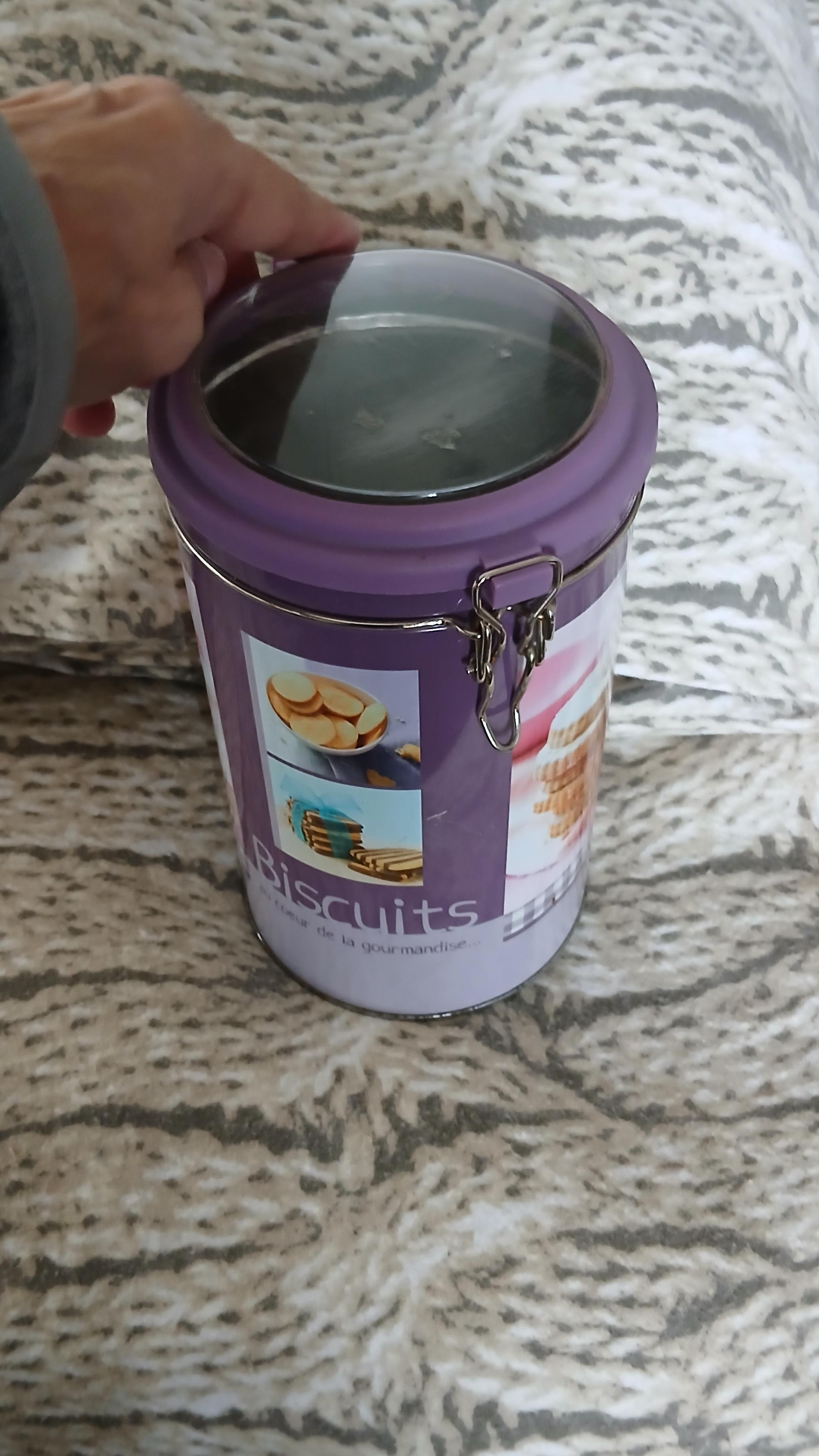 troc de troc boîte en fer image 2