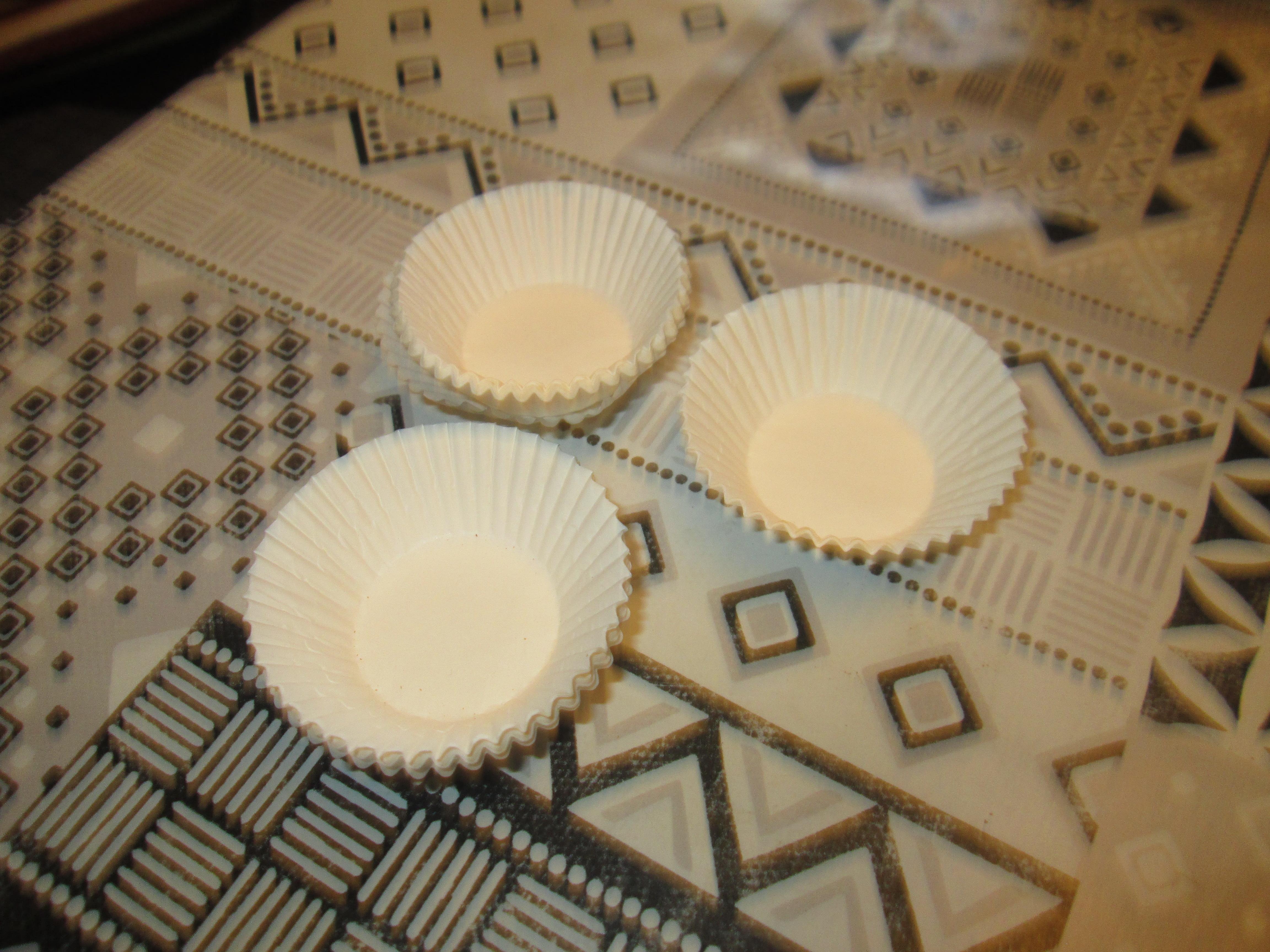 troc de troc moules papier pour faire petit dessert 1 noisettes image 0