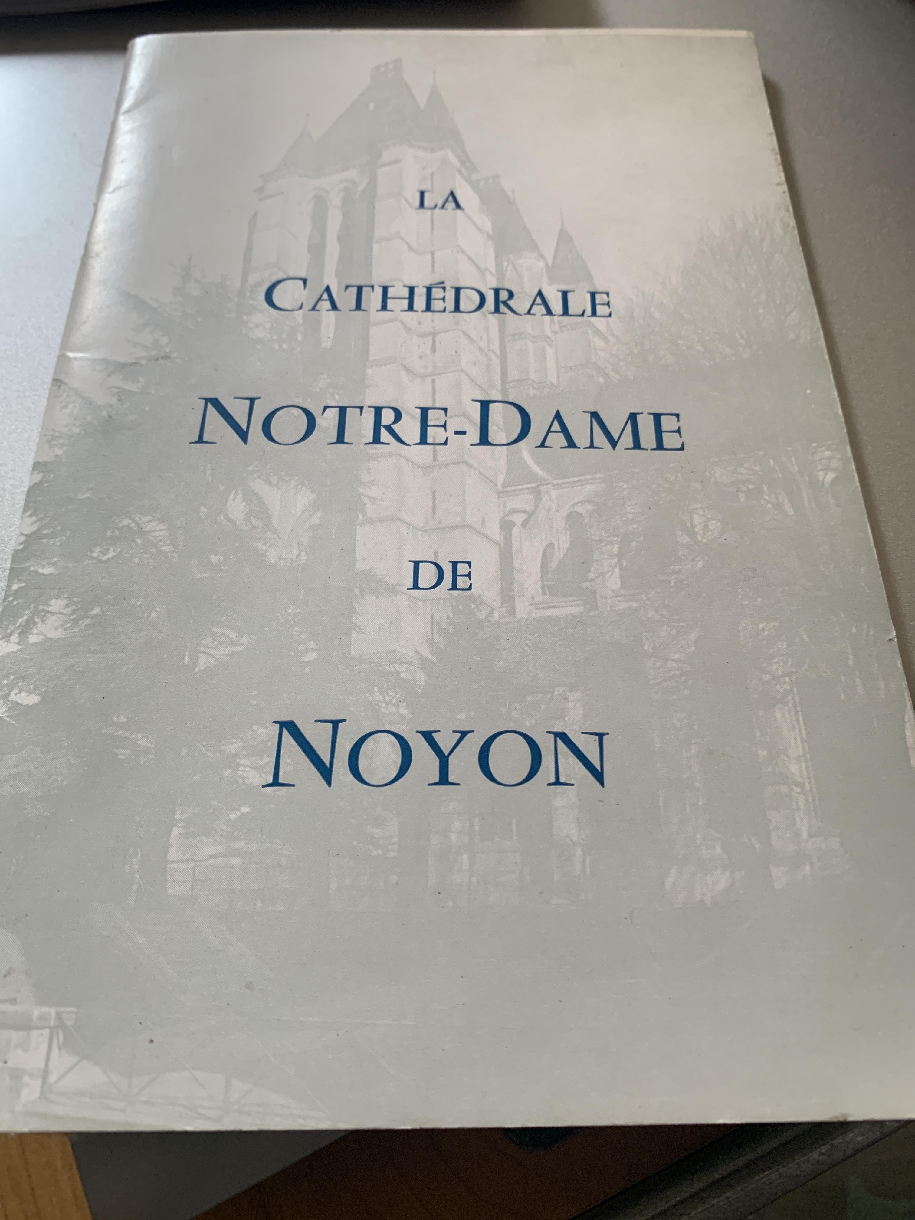 troc de troc la cathédrale notre-dame de noyon image 0