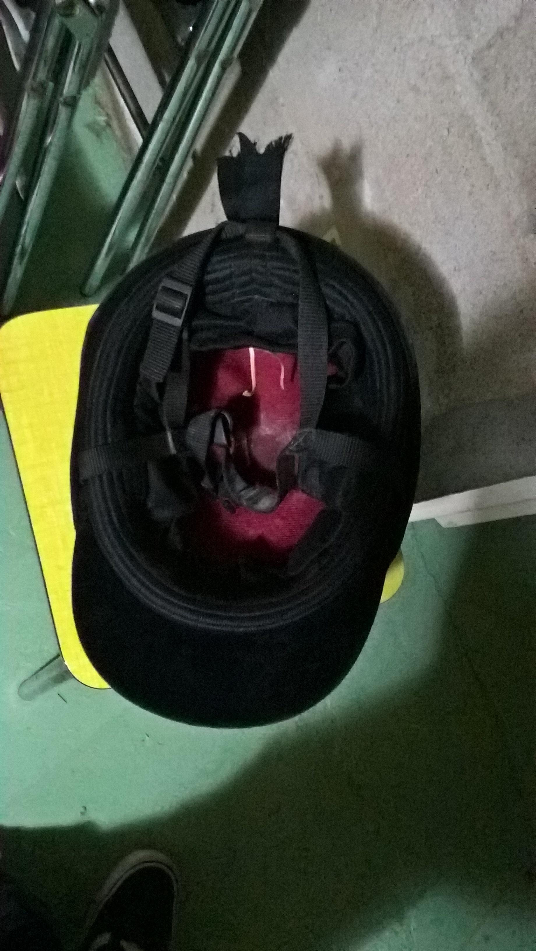 troc de troc bombe d'équitation taille 56 image 1