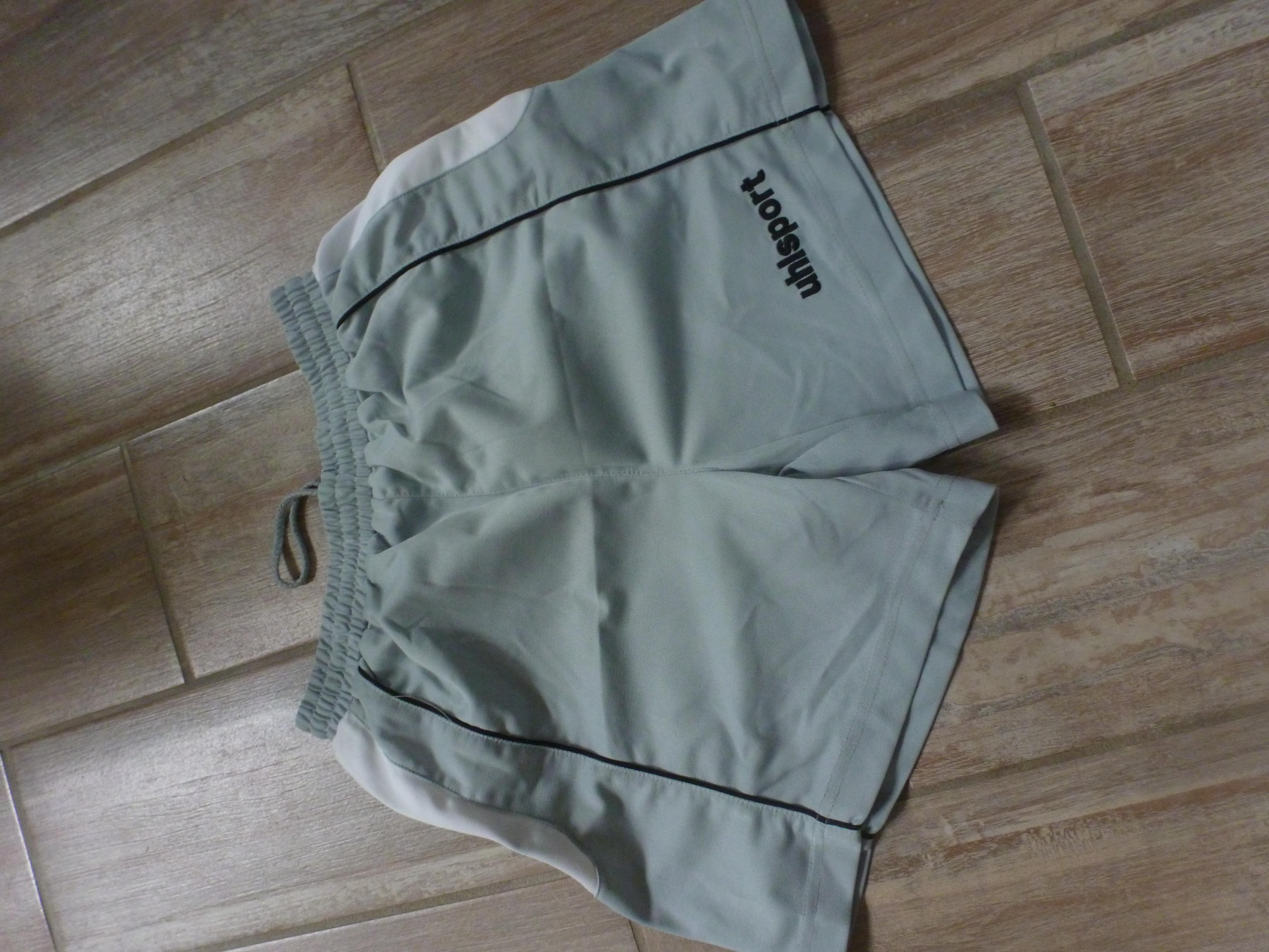 troc de troc short 16 ans envoi compris image 0