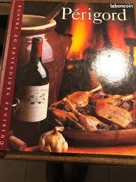 troc de troc livre - périgord, cuisine régionale de france image 0