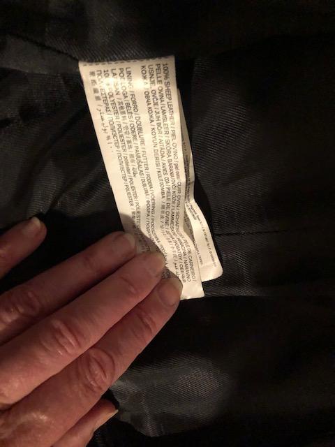troc de troc blouson noir cuir d'agneau mango taille s très bon état image 2